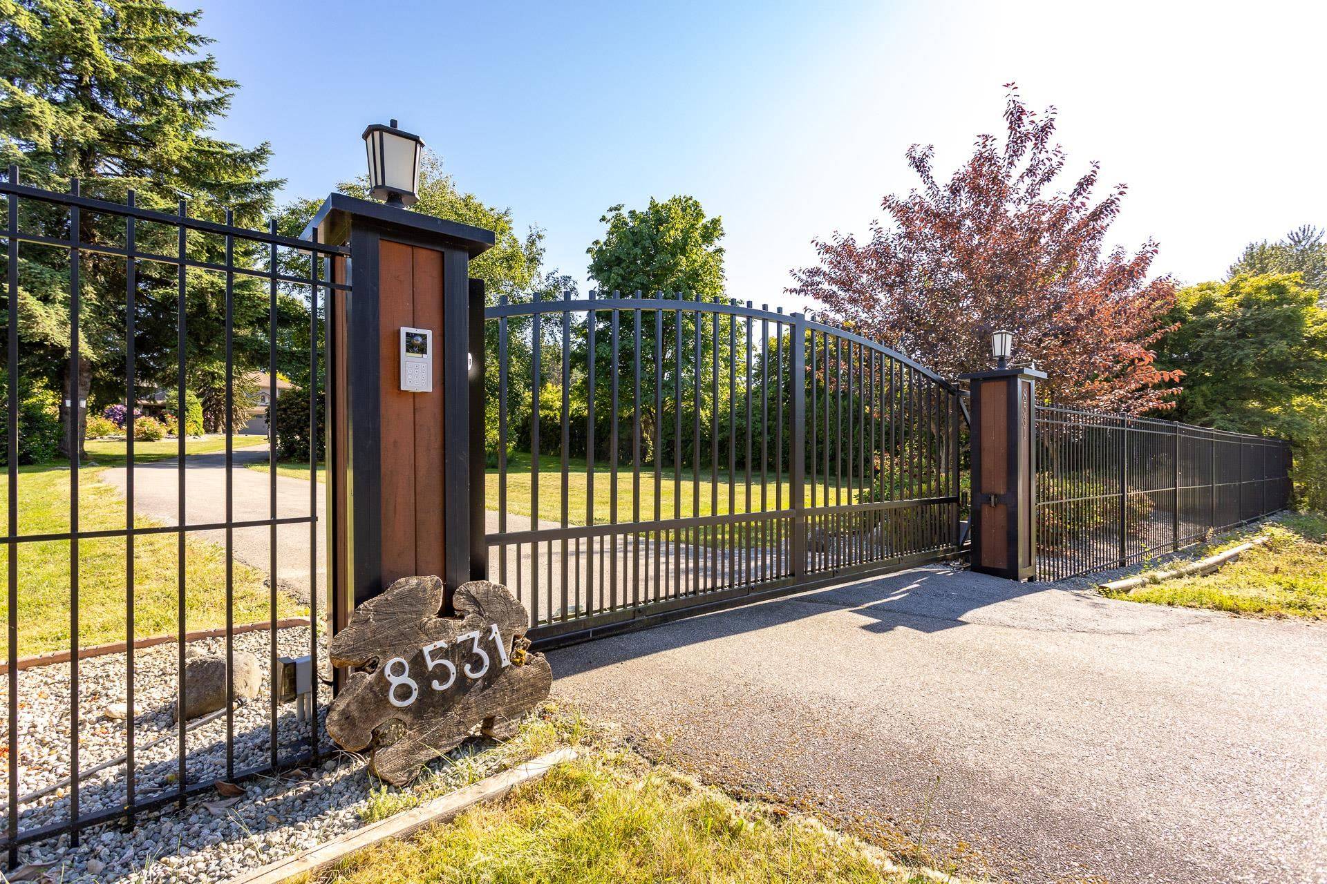 Mission, BC V2V 6Y3,8531 Bannister DR