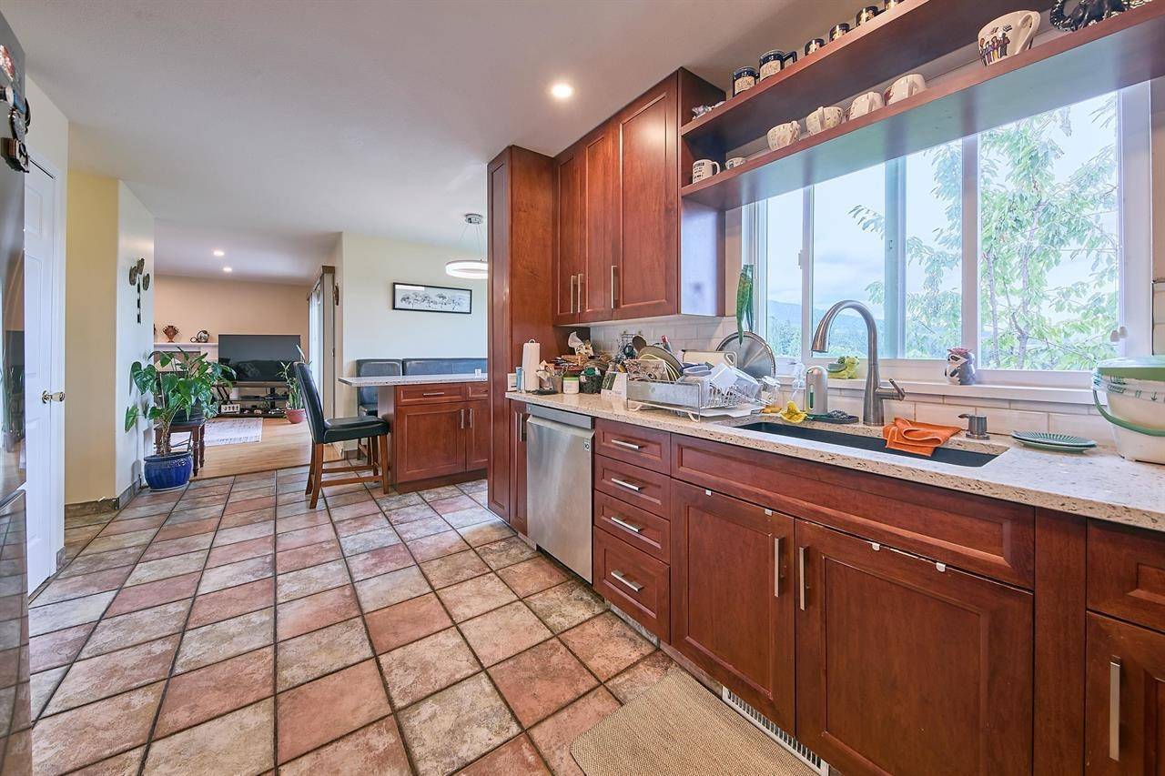 Coquitlam, BC V3B 4T6,1313 Johnson ST