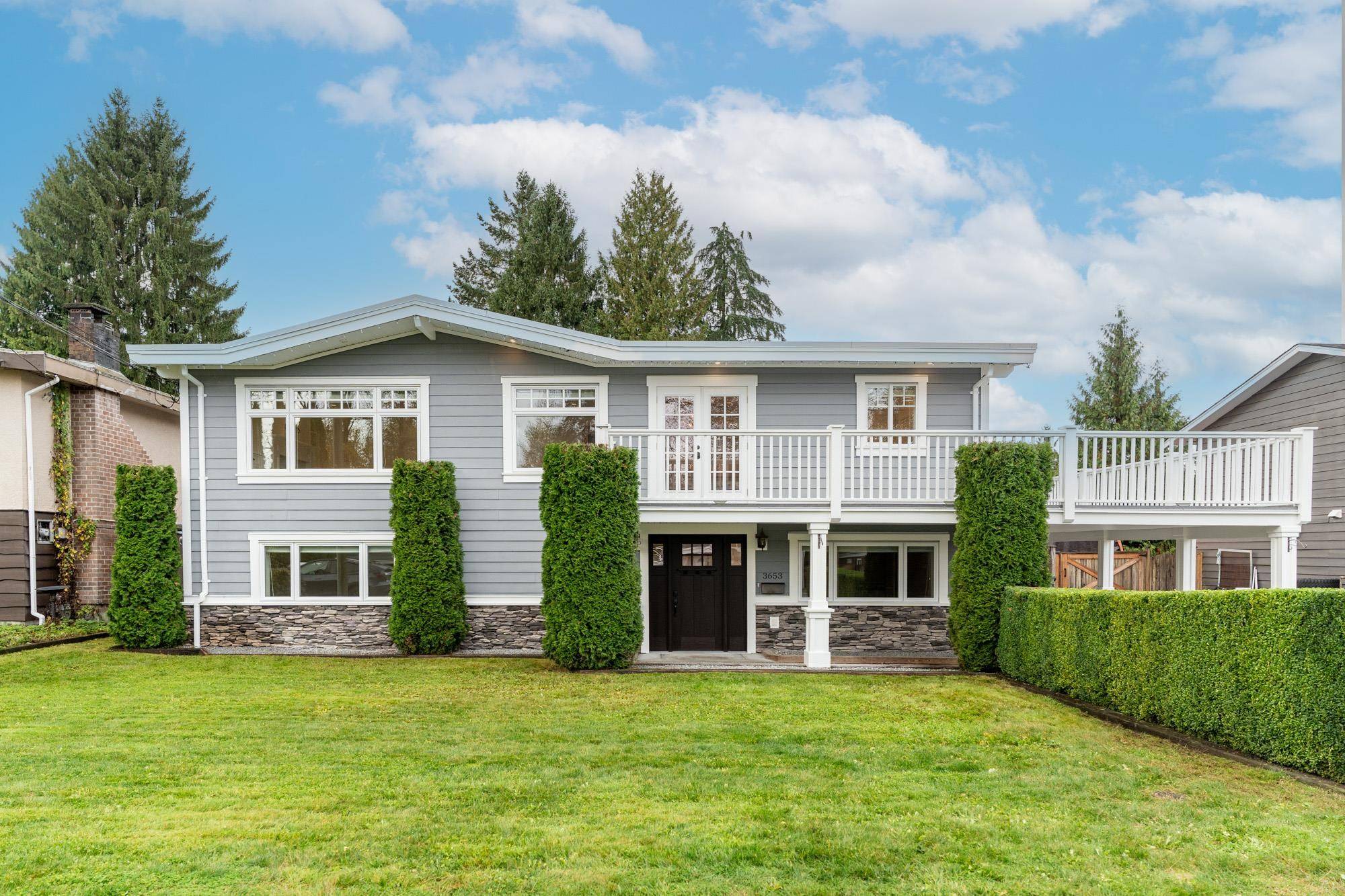 Port Coquitlam, BC V3B 2Y9,3653 St. Thomas ST