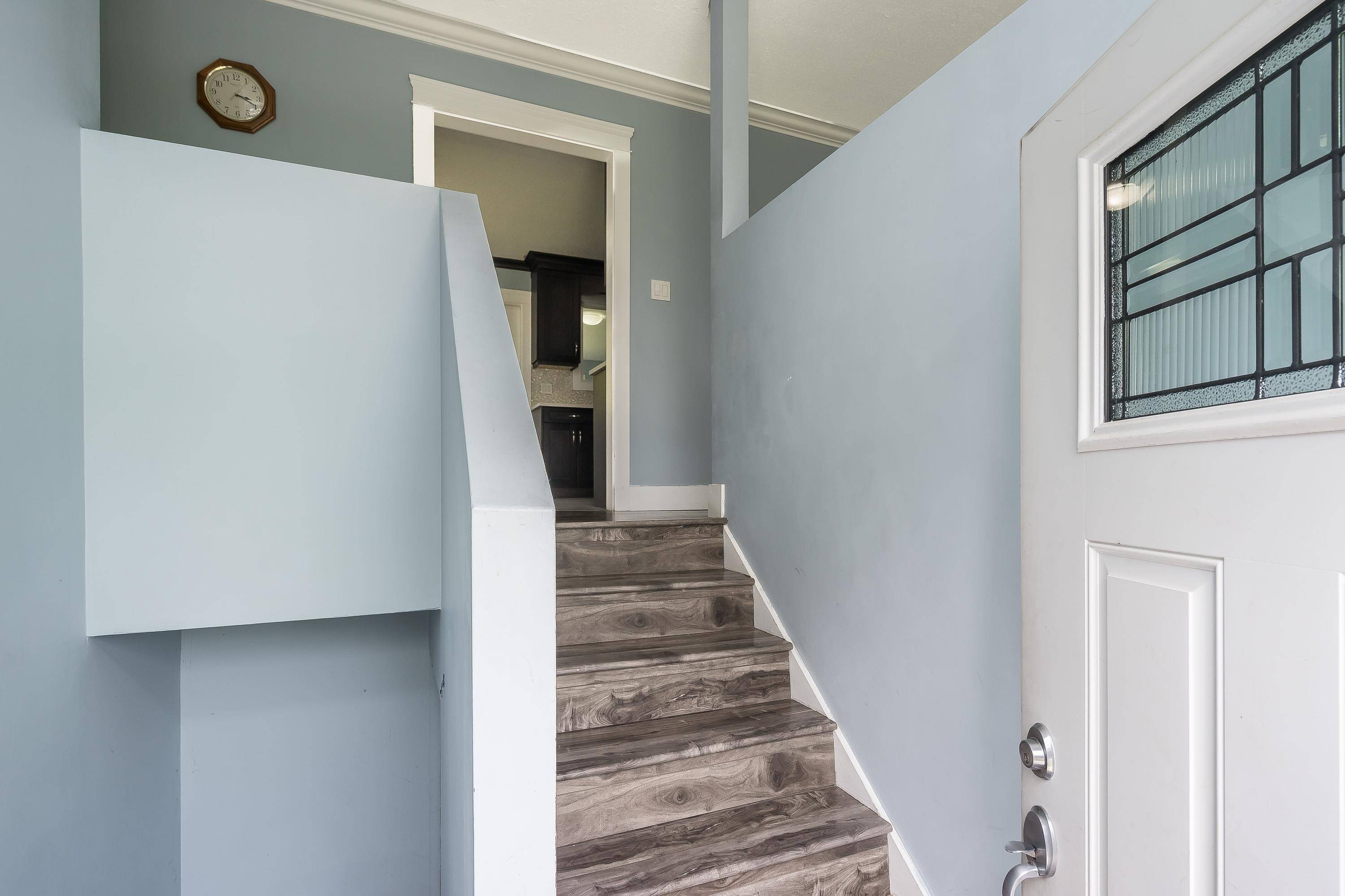 Abbotsford, BC V2T 1G1,32337 Dolphin CRES