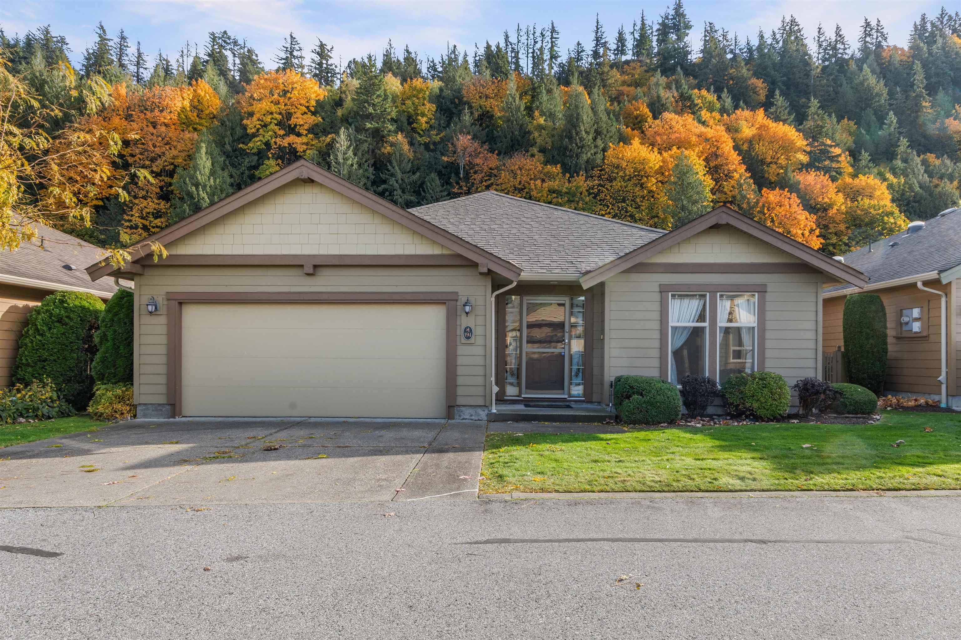 Chilliwack, BC V2R 5W6,46000 Thomas RD #194