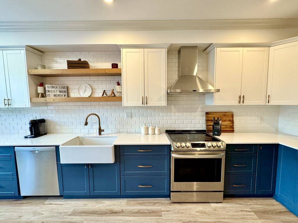 Abbotsford, BC V2S 0E8,33860 Marshall RD #17