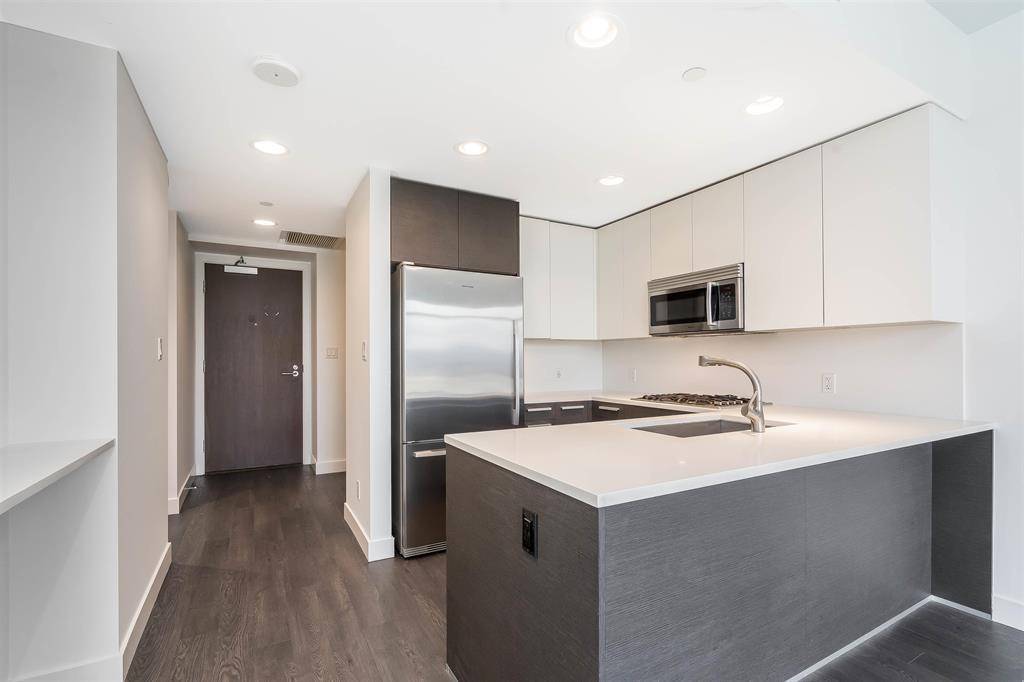 Burnaby, BC V5C 0H8,2008 Rosser AVE #2803