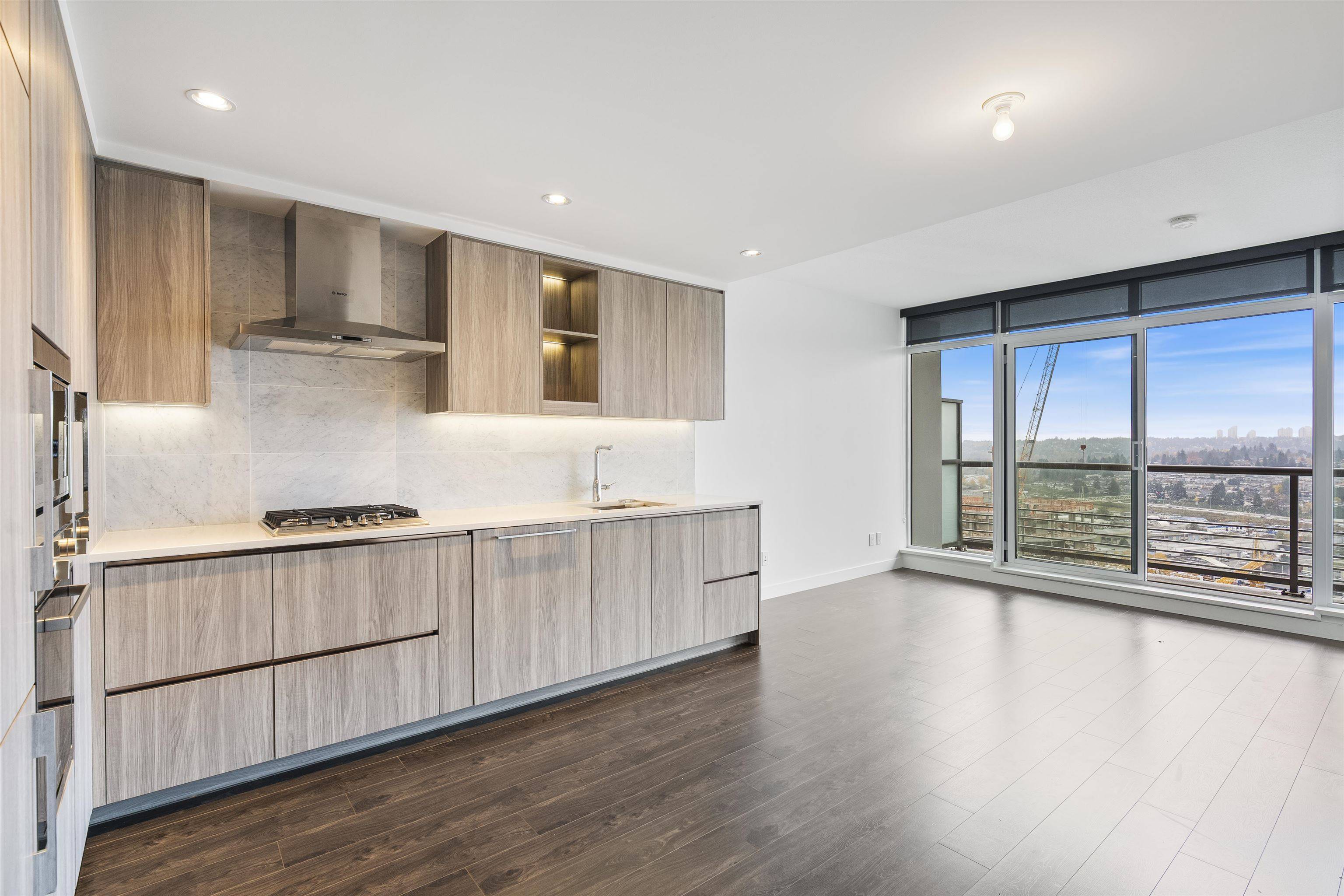 Burnaby, BC V5C 0M8,4720 Lougheed HWY #24xx