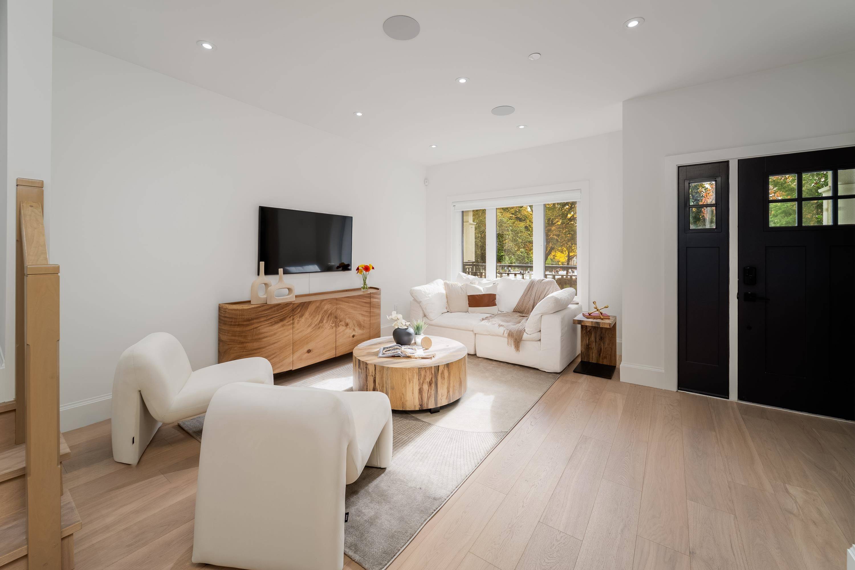 Vancouver, BC V6S 1R2,3783 W 27th AVE