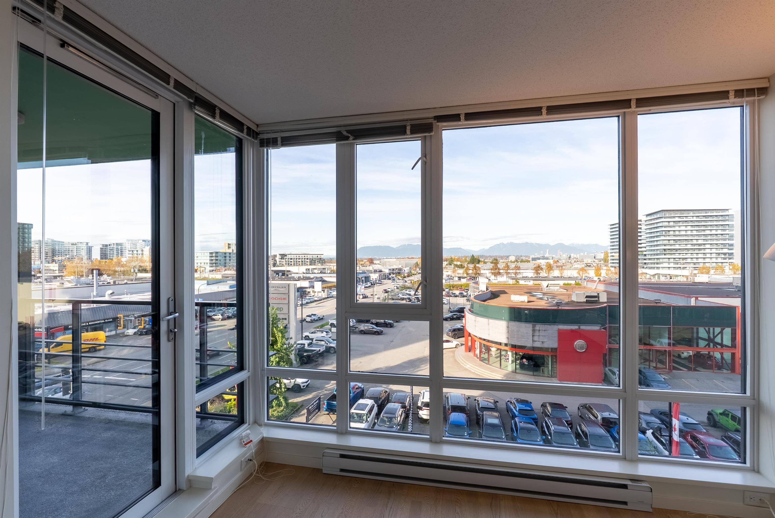 Richmond, BC V6X 0M8,7788 Ackroyd RD #608