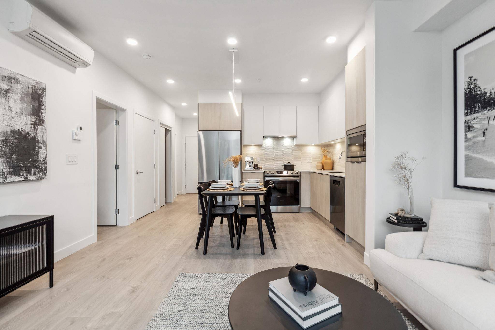 Tsawwassen, BC V4M 0G5,2431 Rabbit DR #303