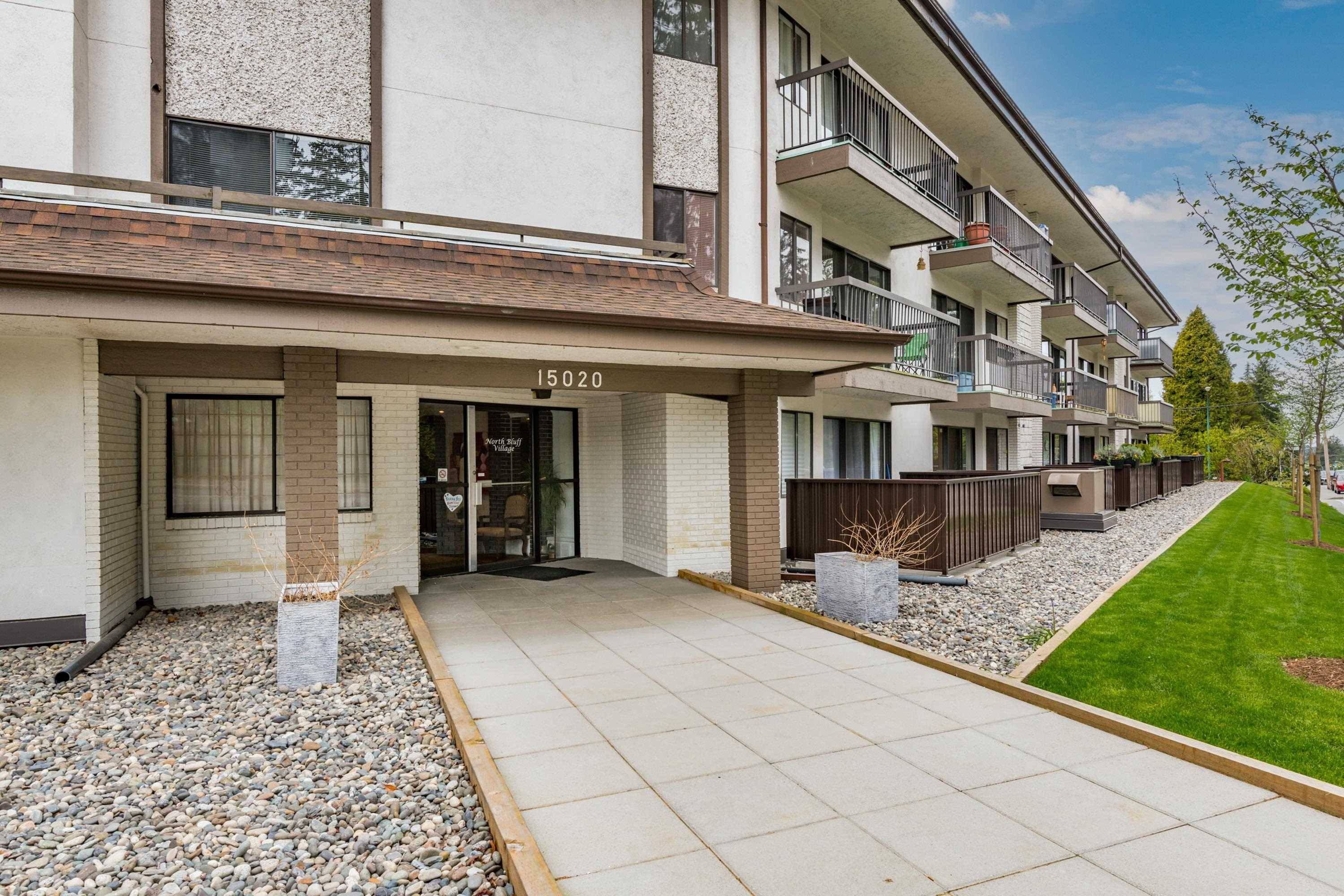 White Rock, BC V4B 5A4,15020 North Bluff RD #218