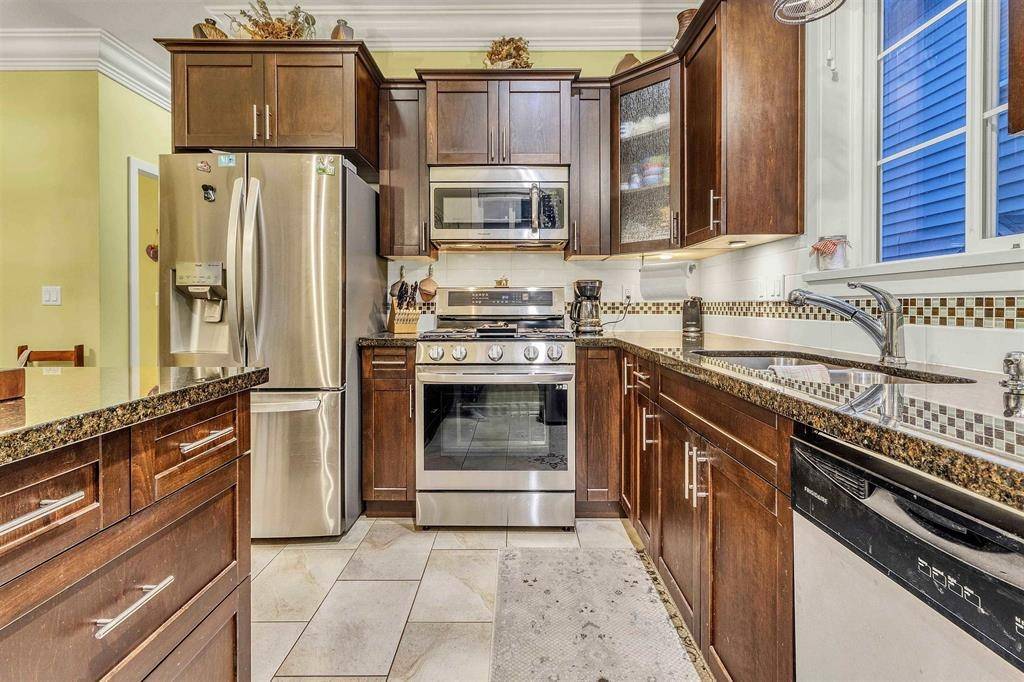 Abbotsford, BC V2G 1L6,35626 Mckee RD #21