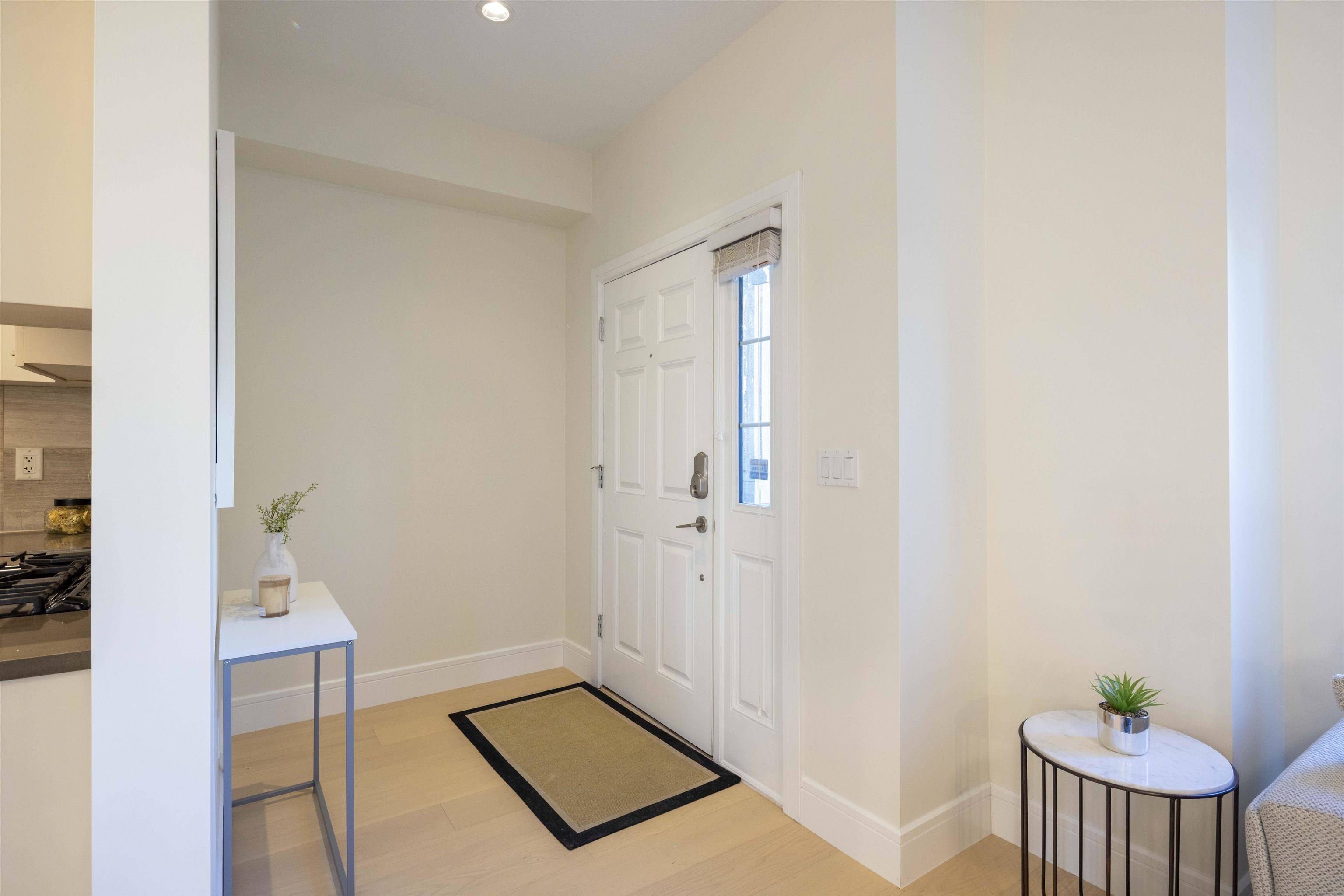 Richmond, BC V6Y 1J4,7288 Blundell RD #1