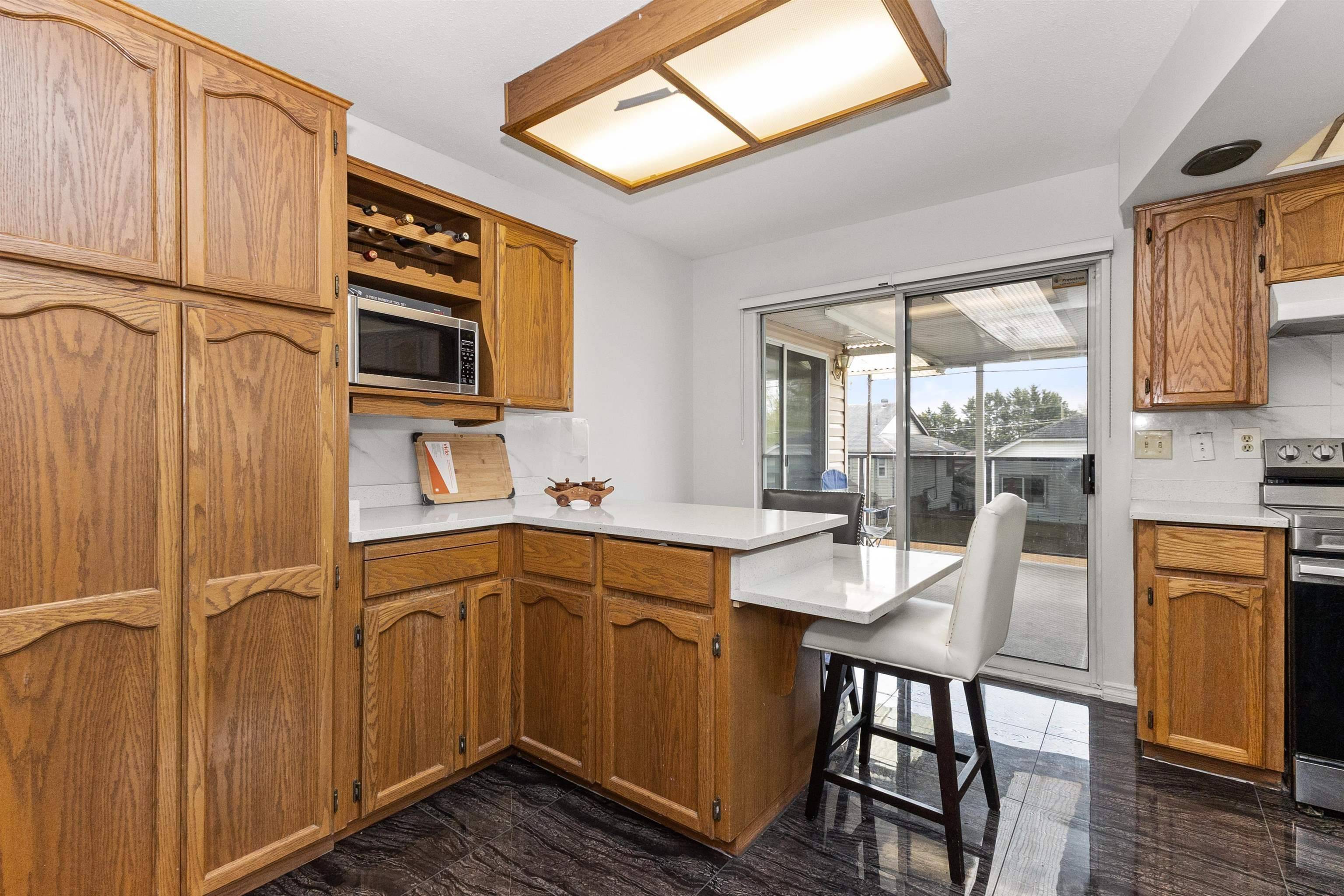 Abbotsford, BC V2T 5J9,2930 Edgehill AVE