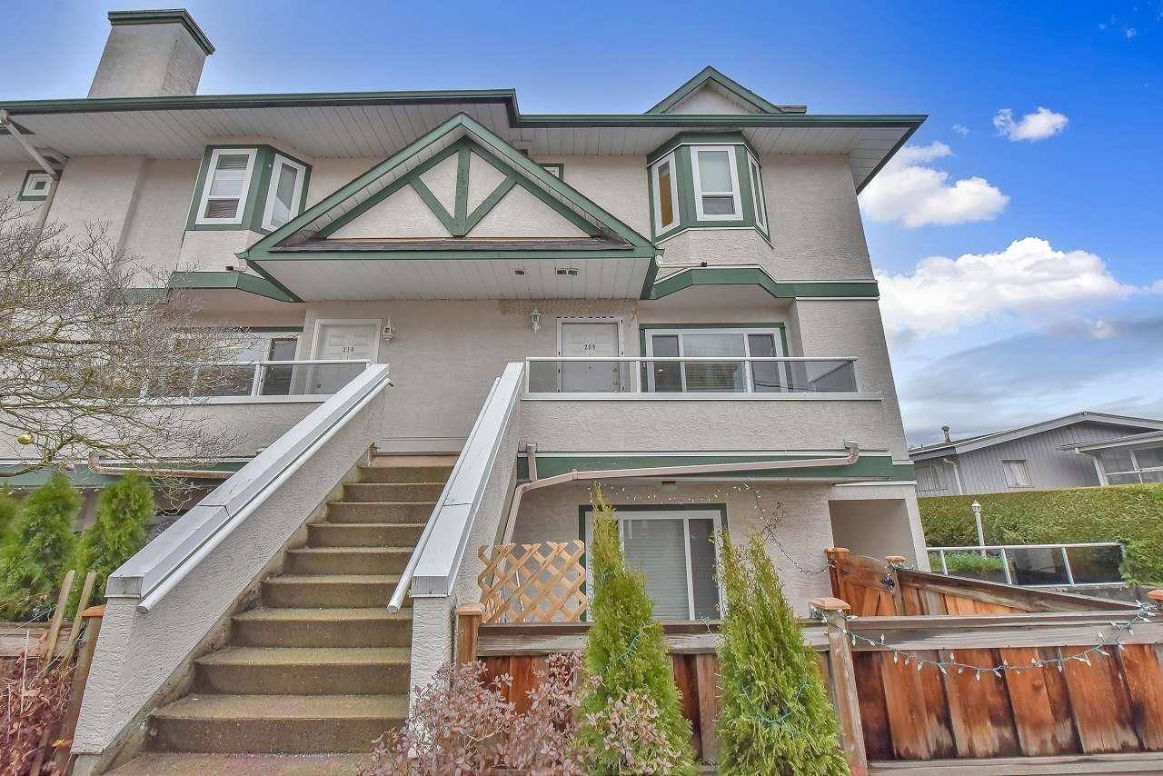 Burnaby, BC V5C 2E1,3978 Albert ST #209