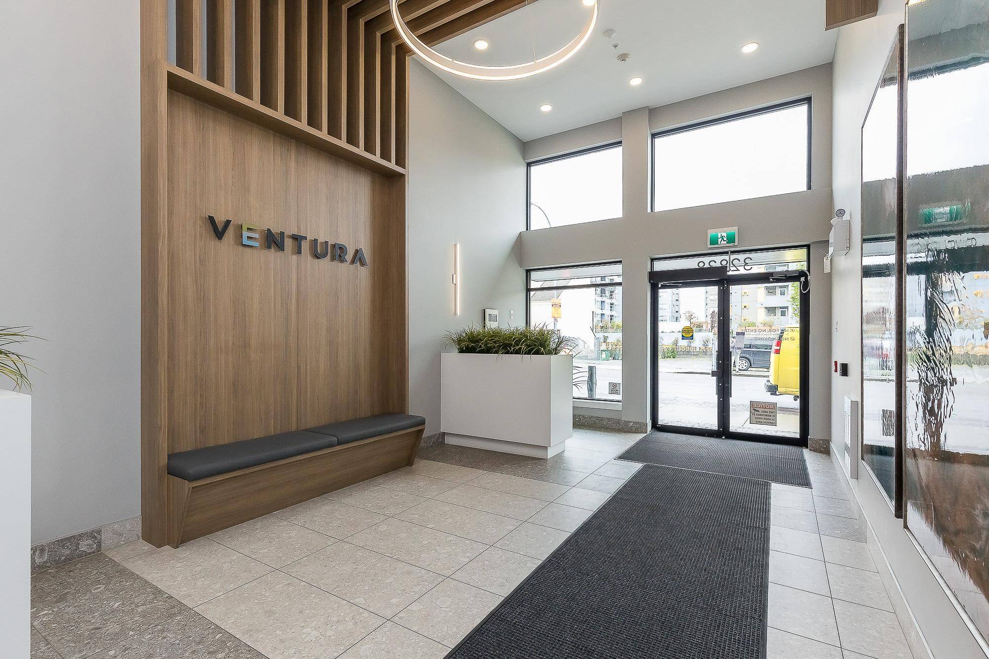 Abbotsford, BC V2S 0M5,32838 Ventura AVE #408