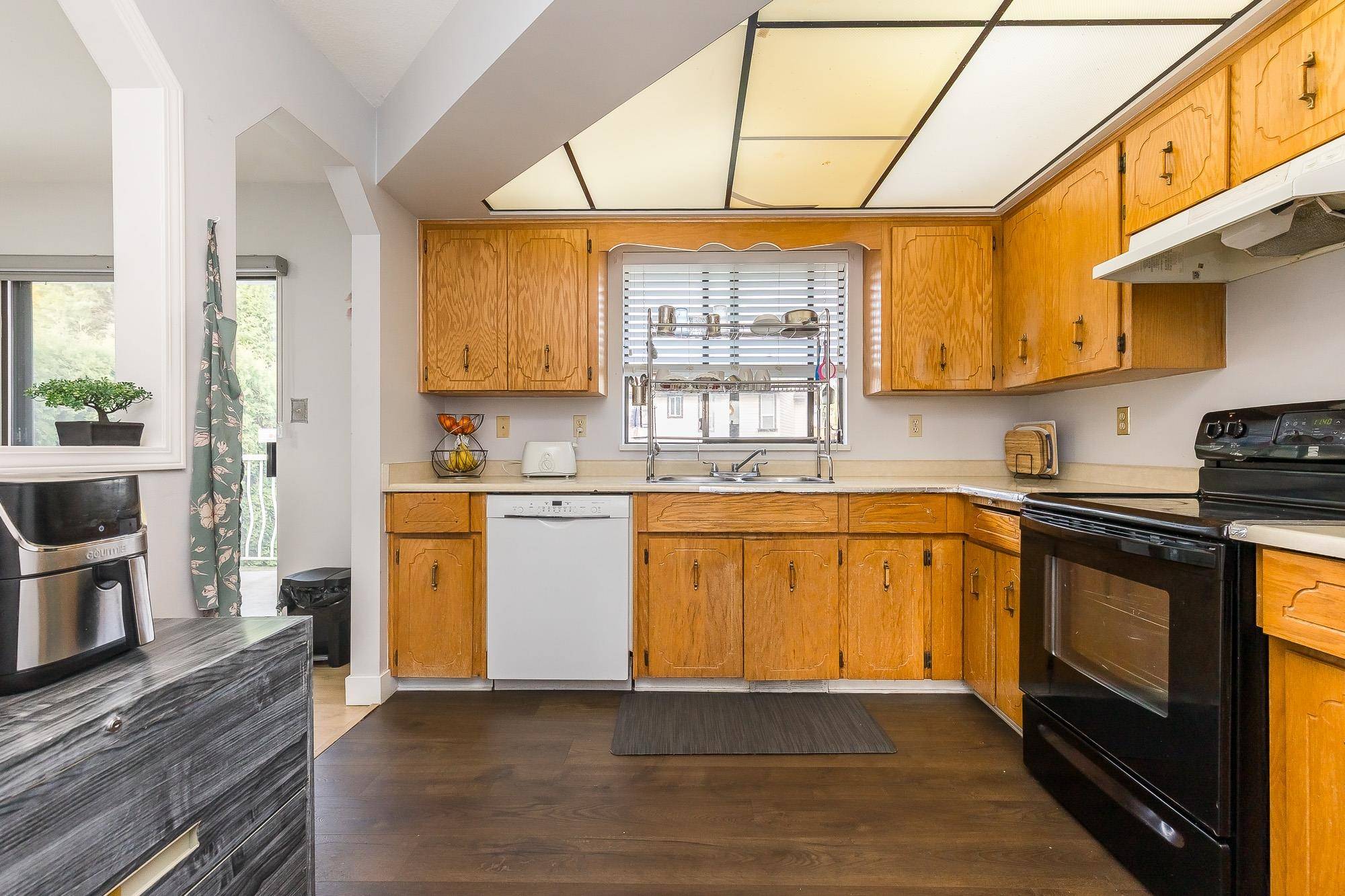 Abbotsford, BC V2T 5E1,31129 Gardner AVE