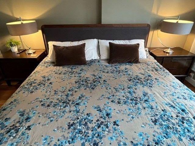 Vancouver, BC V6E 1A6,1288 Alberni #405