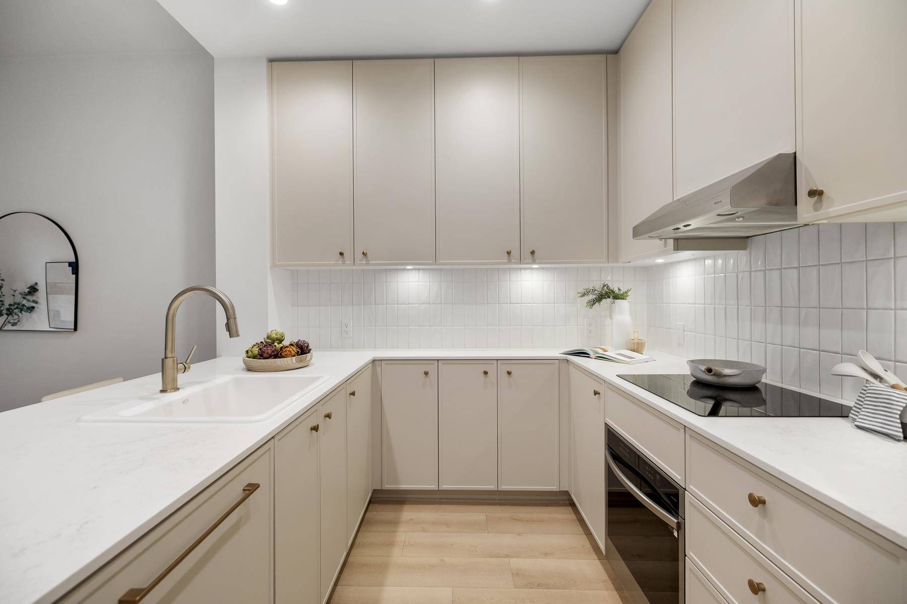 Coquitlam, BC V3K 2J4,708 Edgar AVE #109