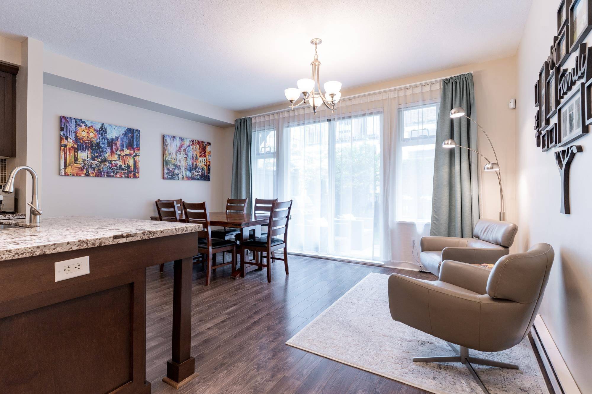 Coquitlam, BC V3E 0G6,1460 Southview ST #120