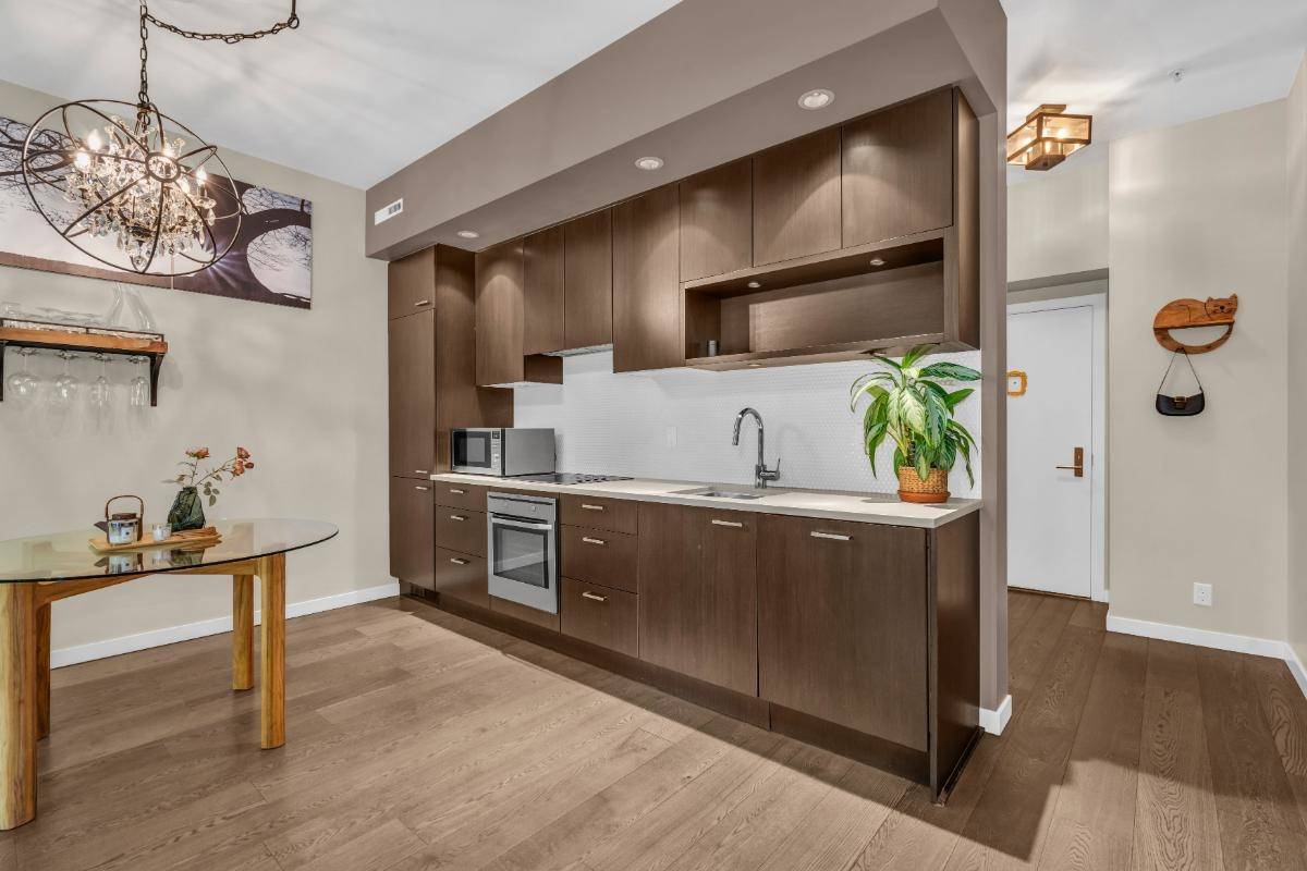 Vancouver, BC V6H 2P7,2540 Spruce ST