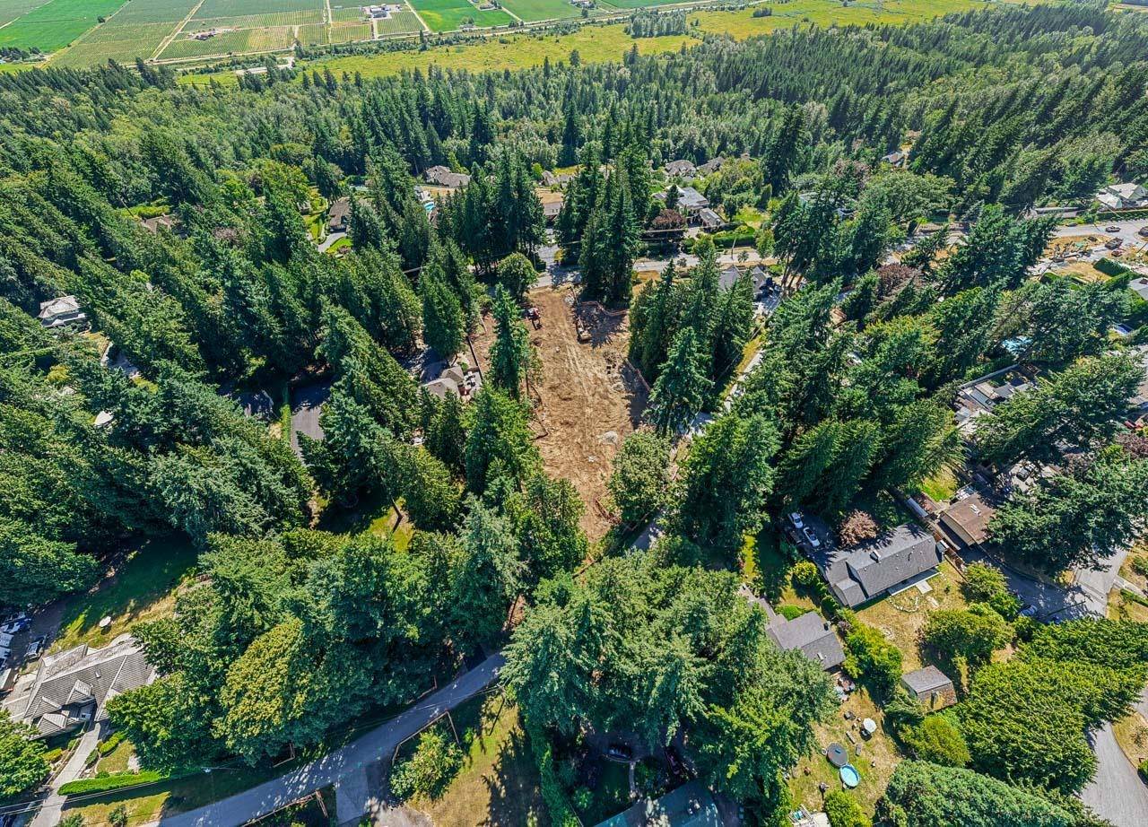 Surrey, BC V3X 2Z9,13803 56 AVE