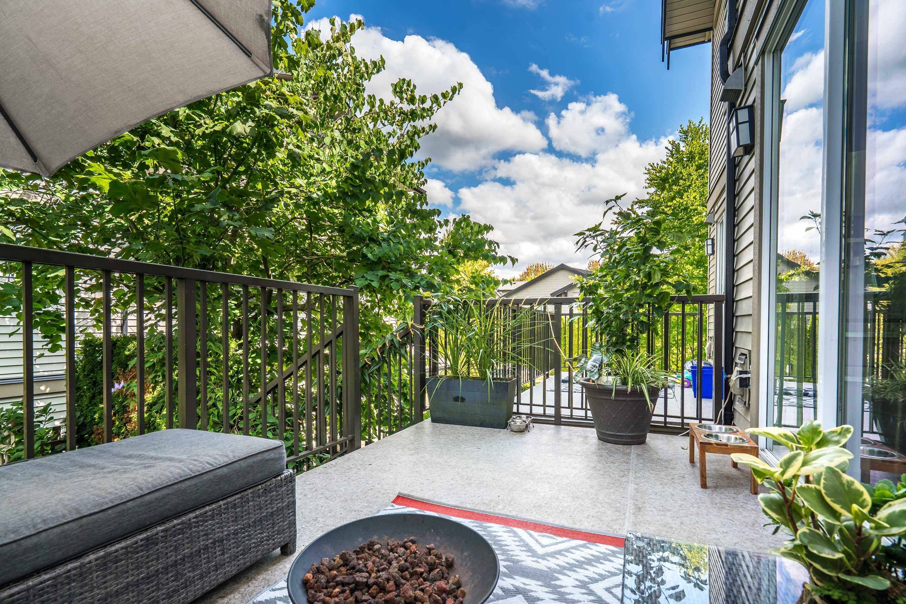 Surrey, BC V3S 7Y6,2501 161a ST #252