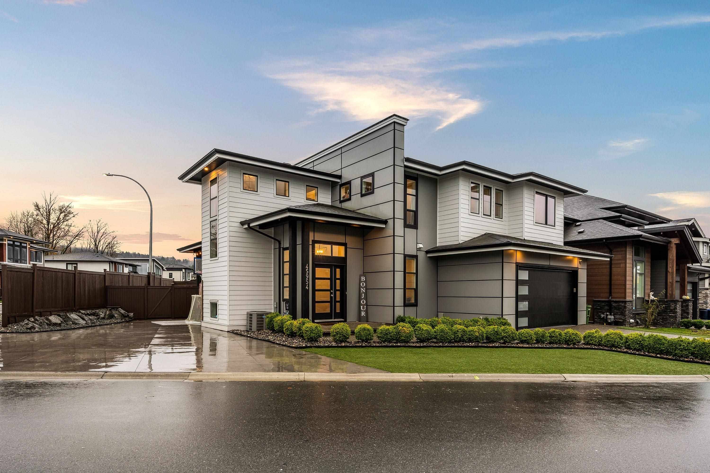 Chilliwack, BC V2R 0Z8,45954 Bogey PL