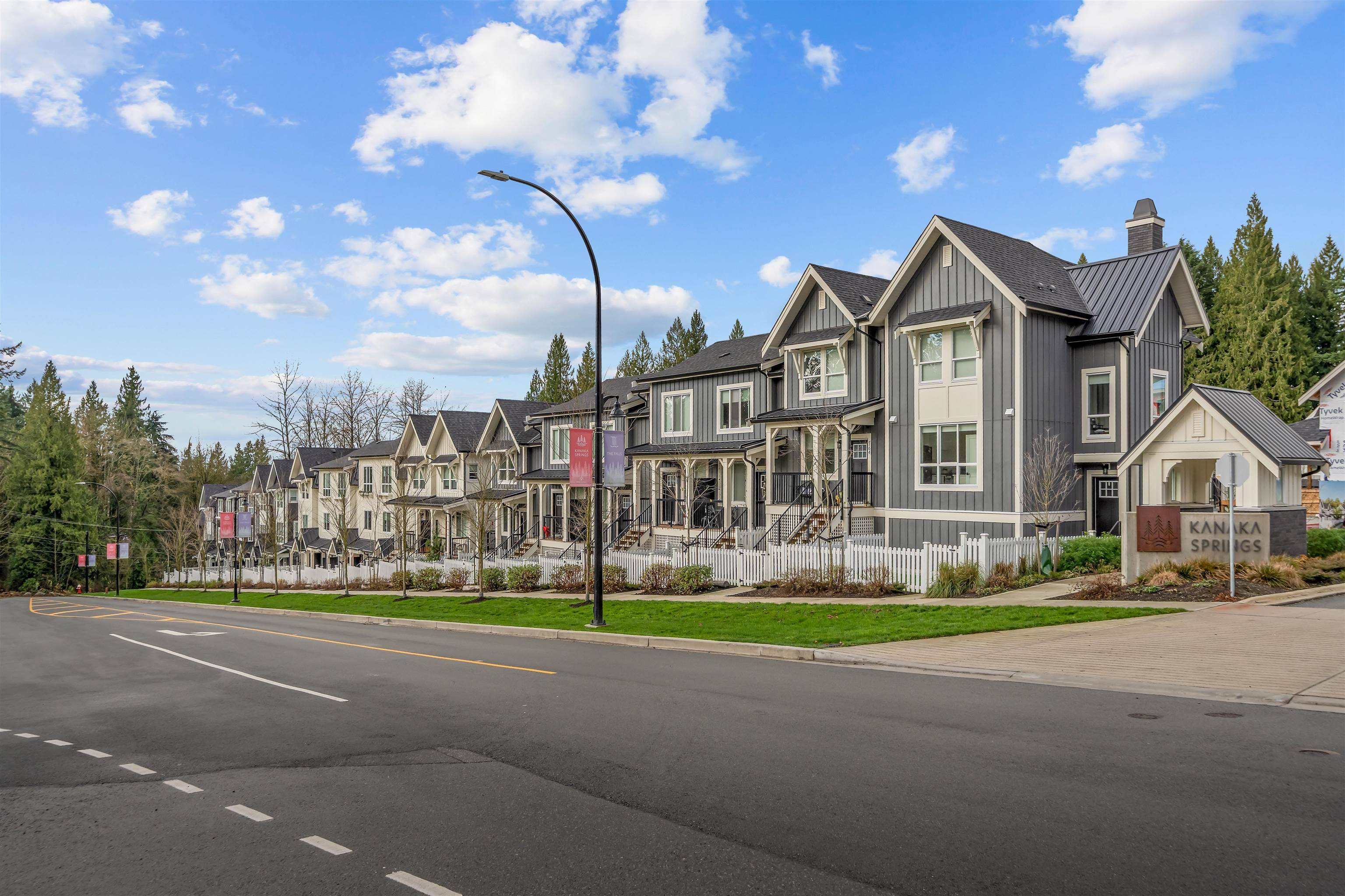 Maple Ridge, BC V0V 0V0,24951 112 AVE #80