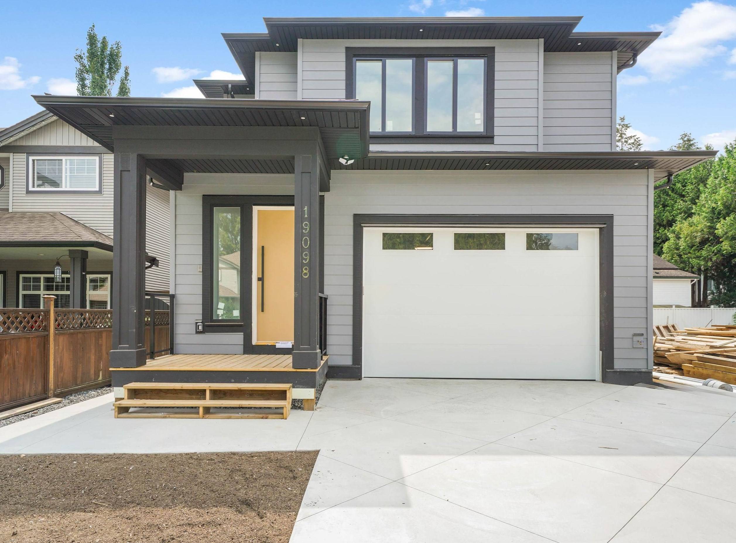 Pitt Meadows, BC V3Y 2C4,19098 Doerksen DR