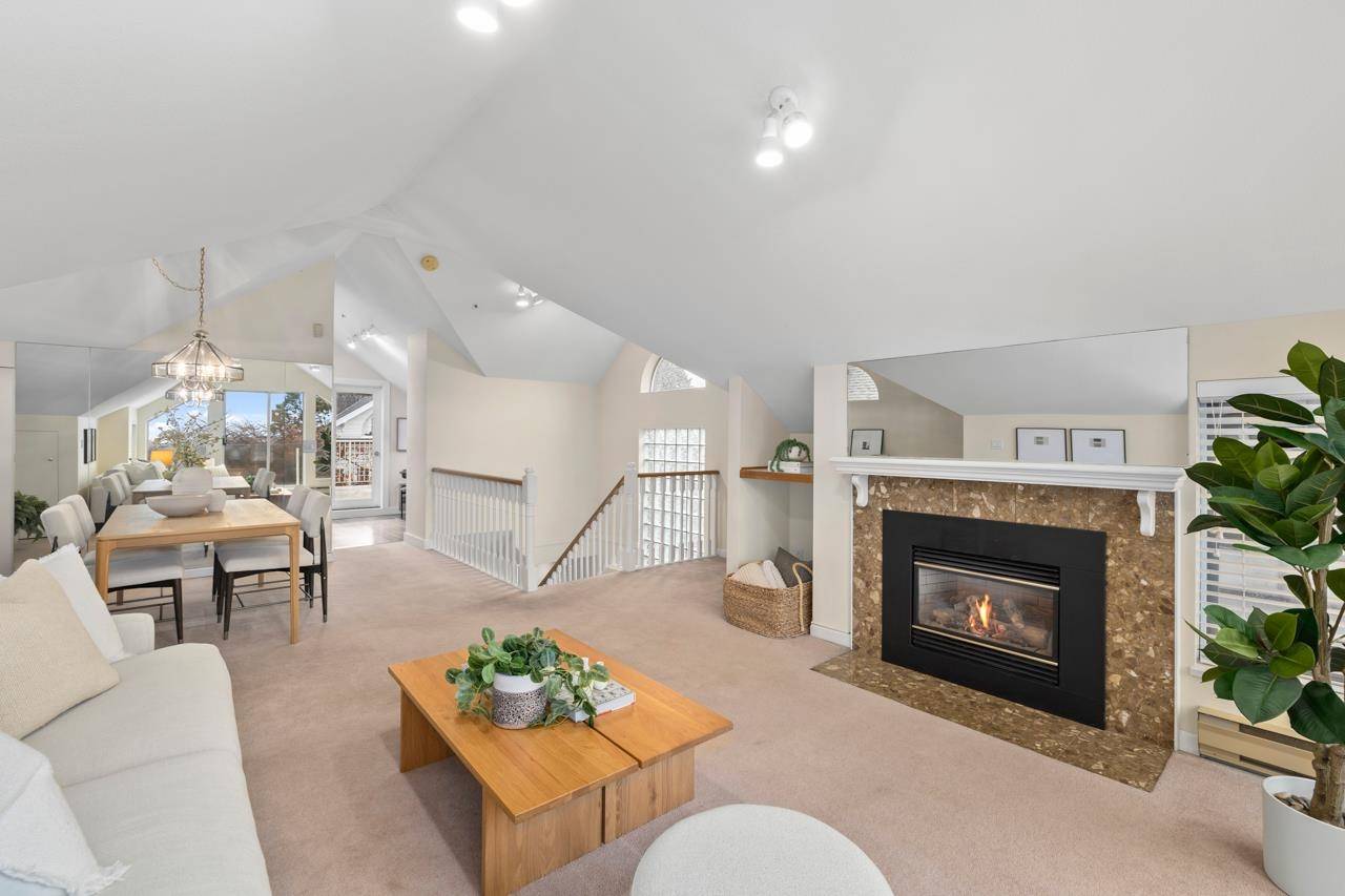 Vancouver, BC V6K 1H5,3274 W 1st AVE