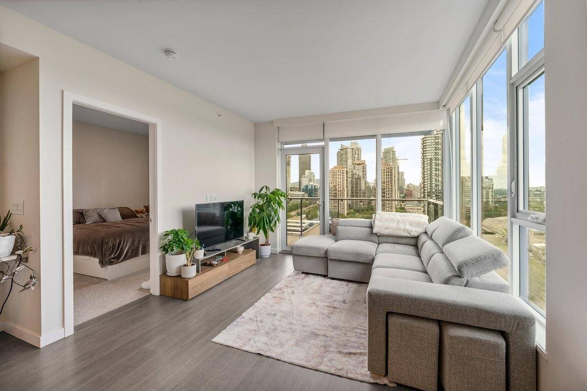 Burnaby, BC V5C 0N7,2186 Gilmore AVE #1711