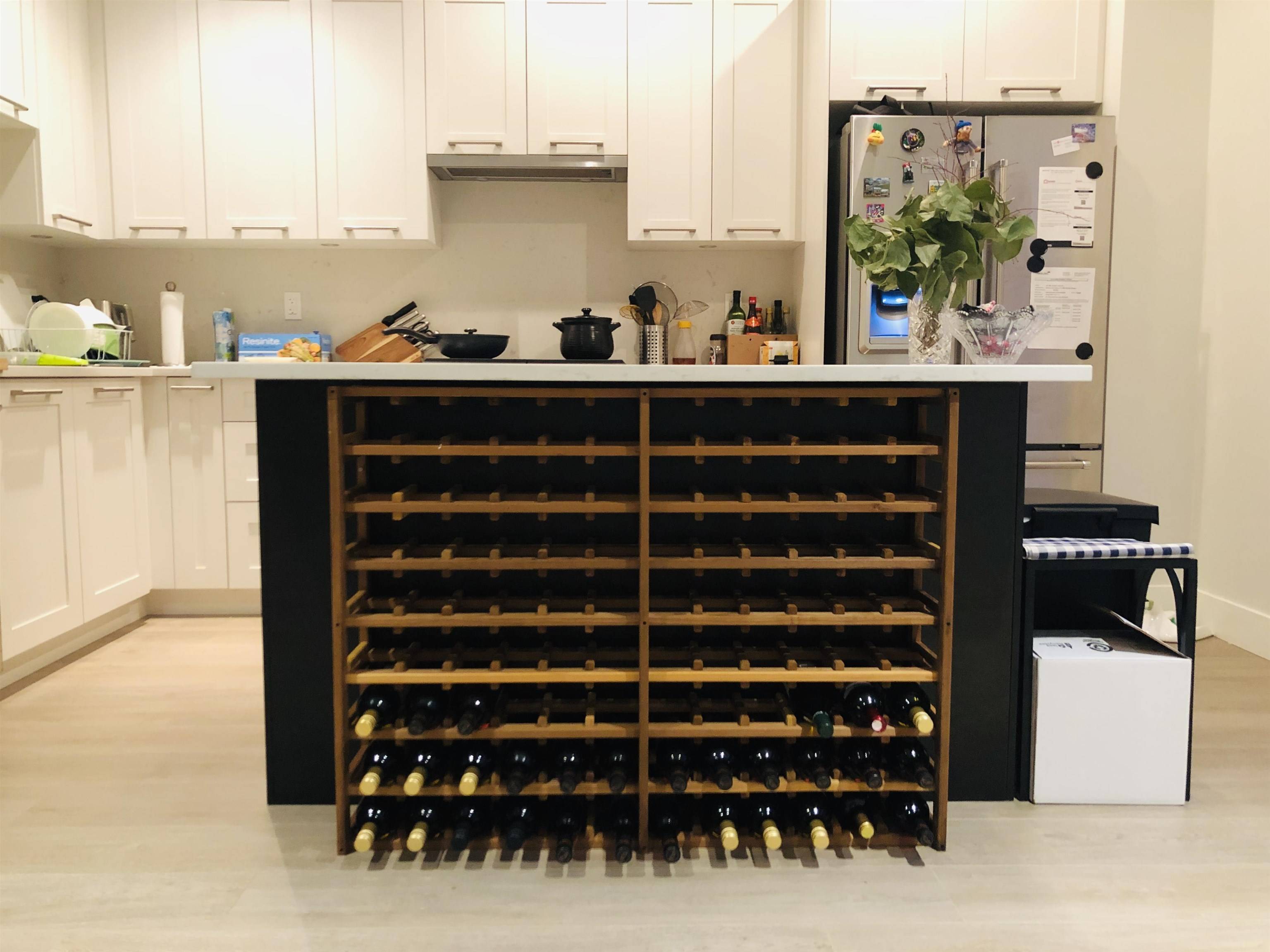 Surrey, BC V3Z 0S4,2280 163 ST #142