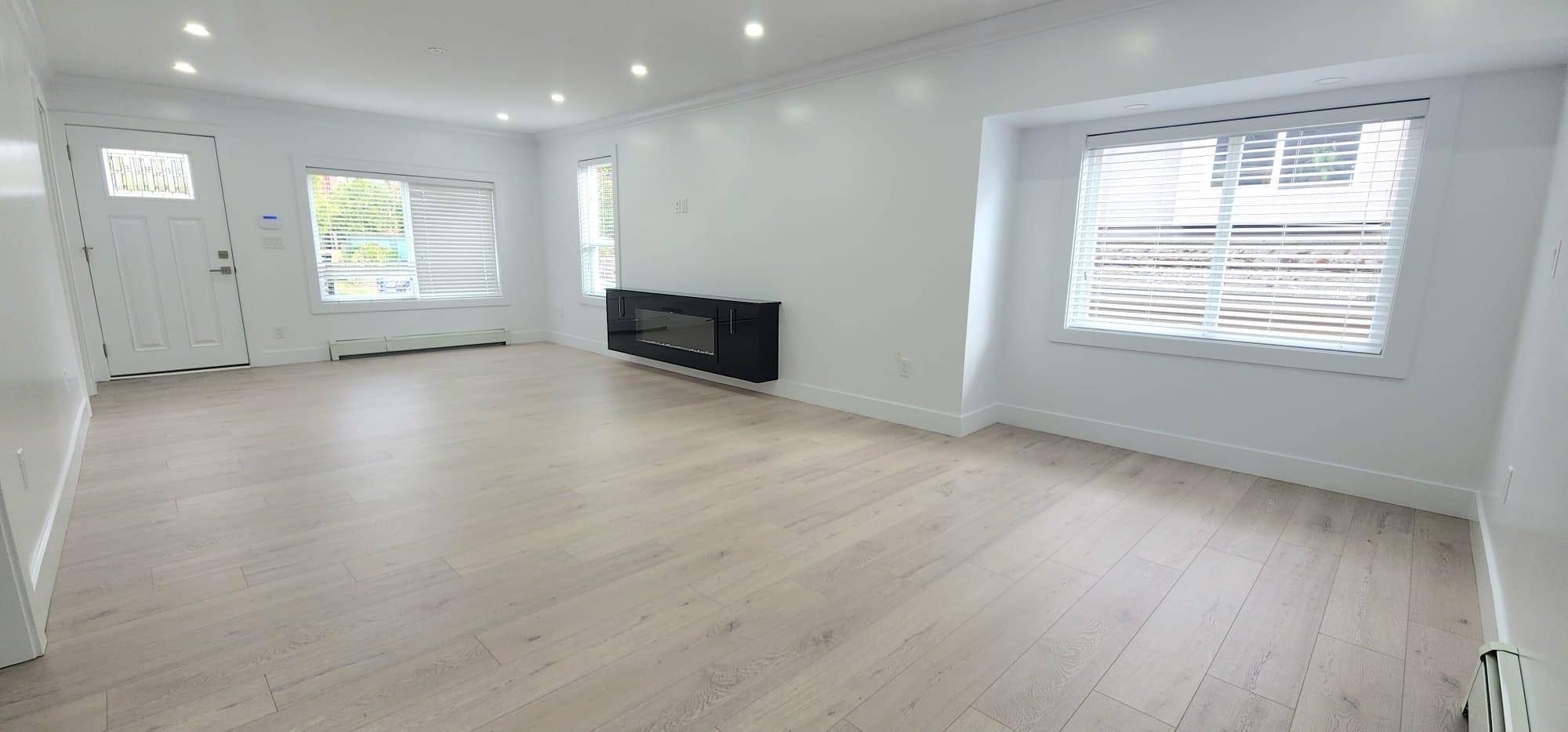 Vancouver, BC V6A 2C1,627 Union ST