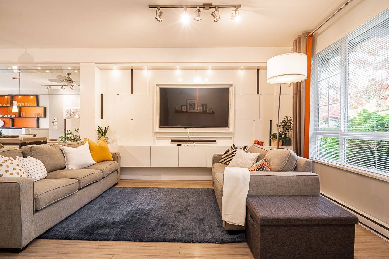 Coquitlam, BC V3E 0J2,1338 Hames CRES #3