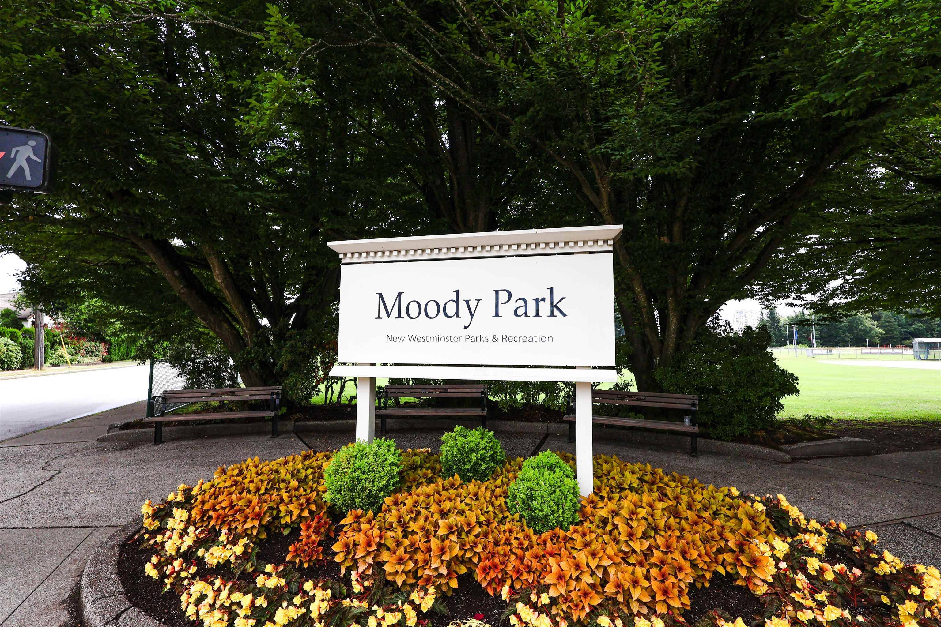 New Westminster, BC V3M 4J8,723 Twelfth ST #104