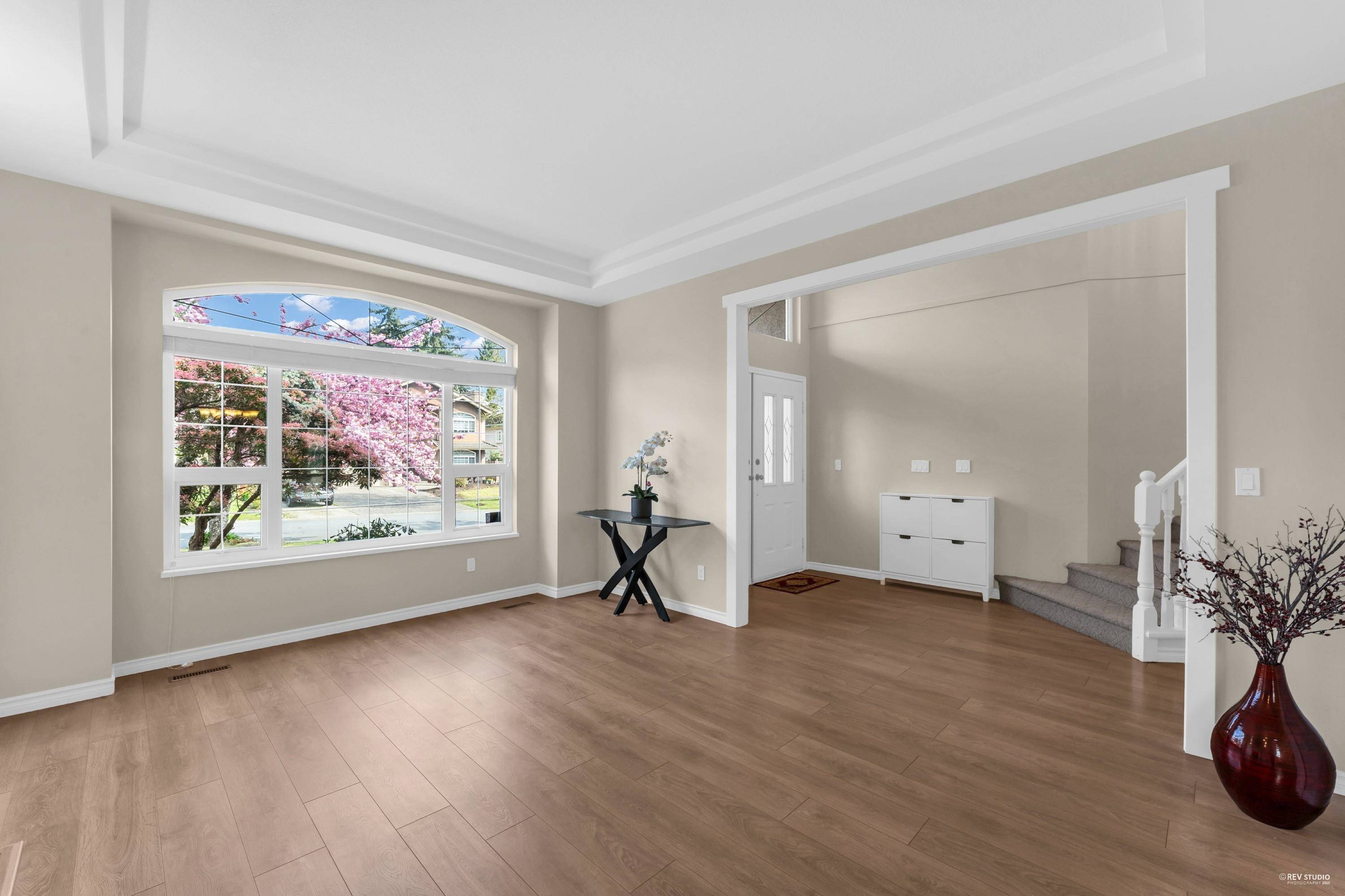 Surrey, BC V4N 4S4,15674 101a AVE