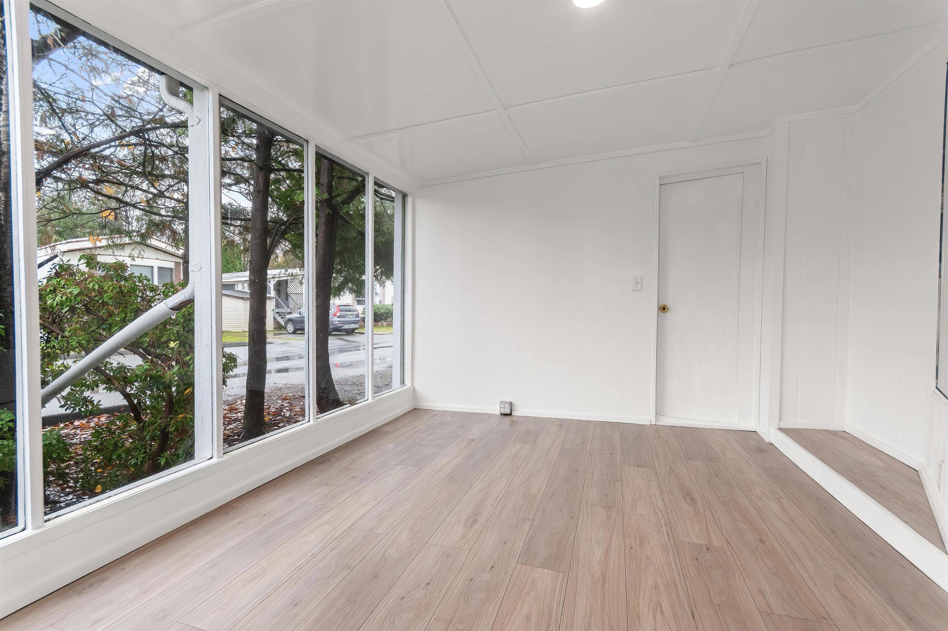 Abbotsford, BC V2S 7Y6,3300 Horn ST #81