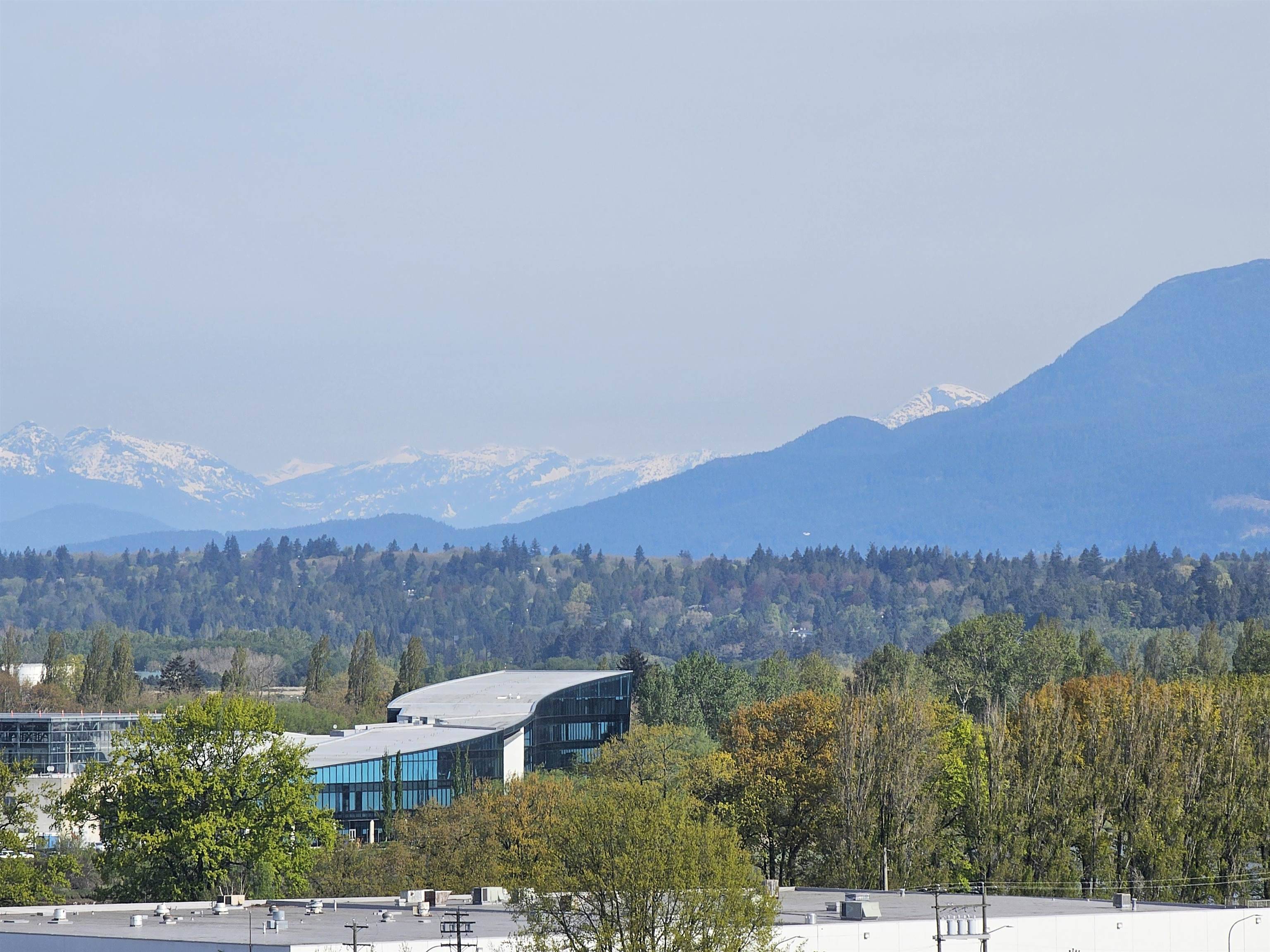 Richmond, BC V6X 2A9,5593 No. 3 RD #1201