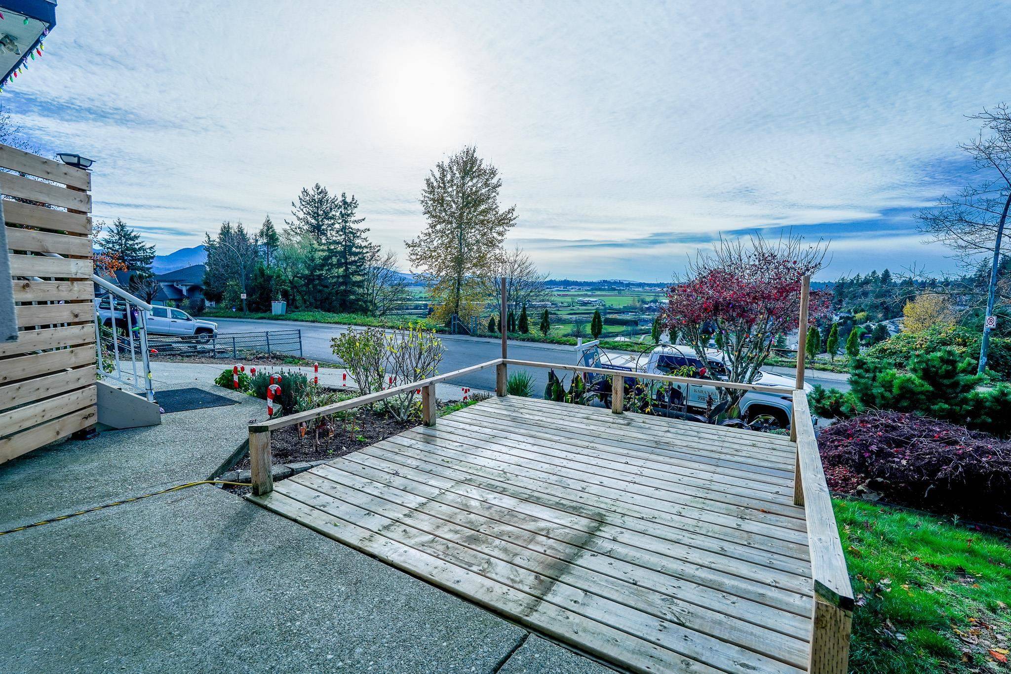 Abbotsford, BC V3G 1L6,35683 Timberlane DR