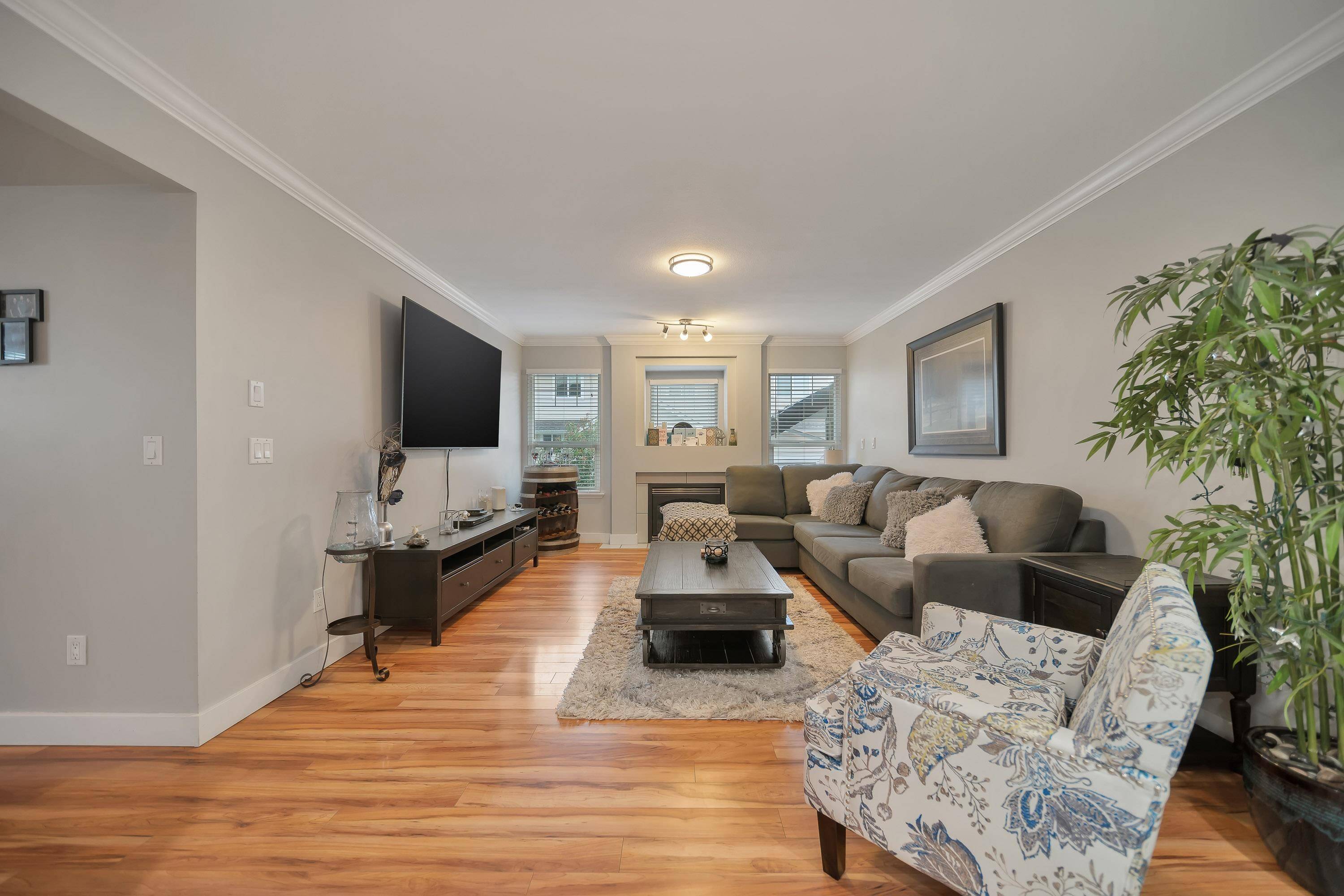 Surrey, BC V3S 9H8,18419 68 AVE