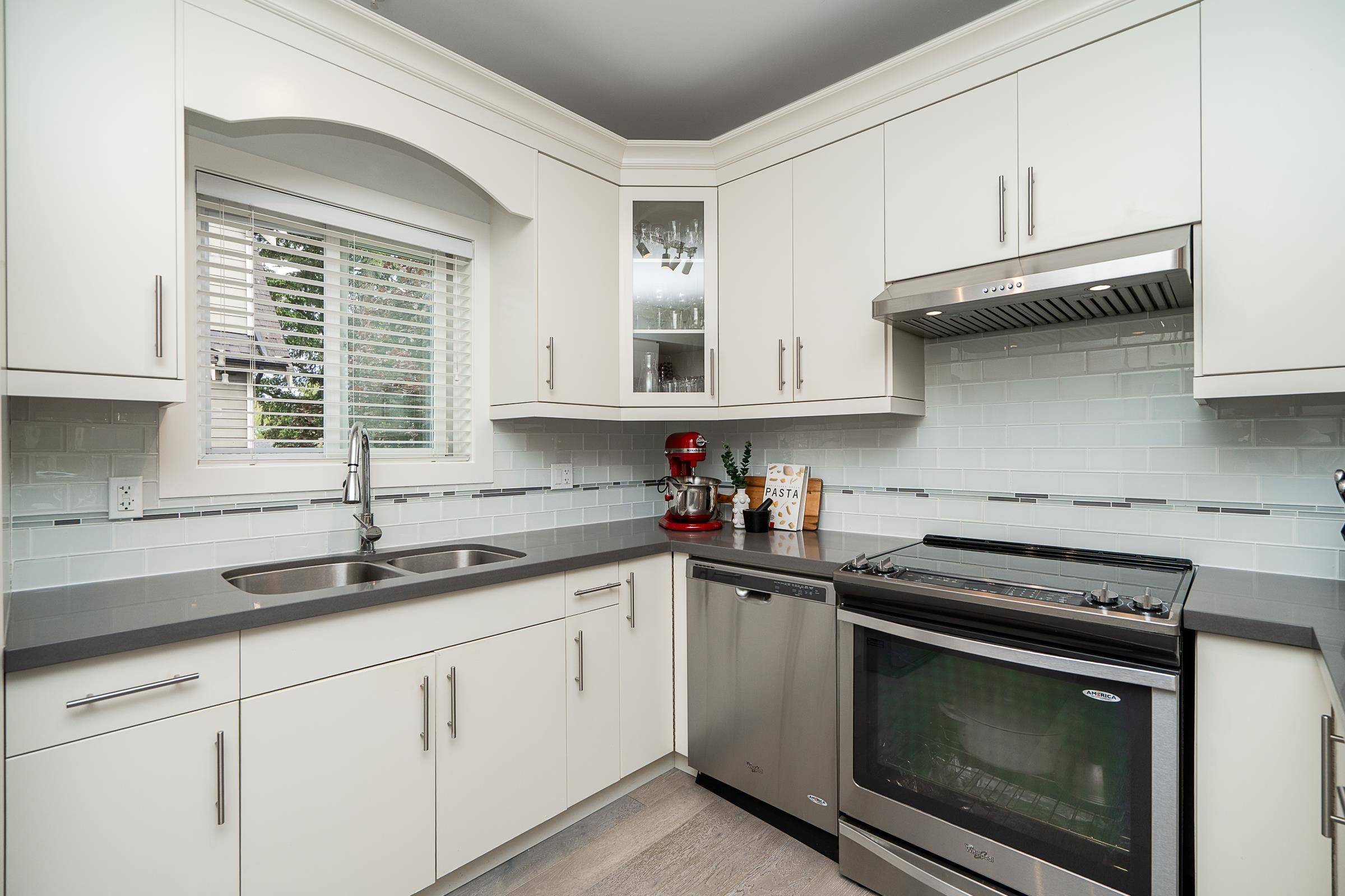 Port Coquitlam, BC V3B 3R2,3488 Sefton ST #201