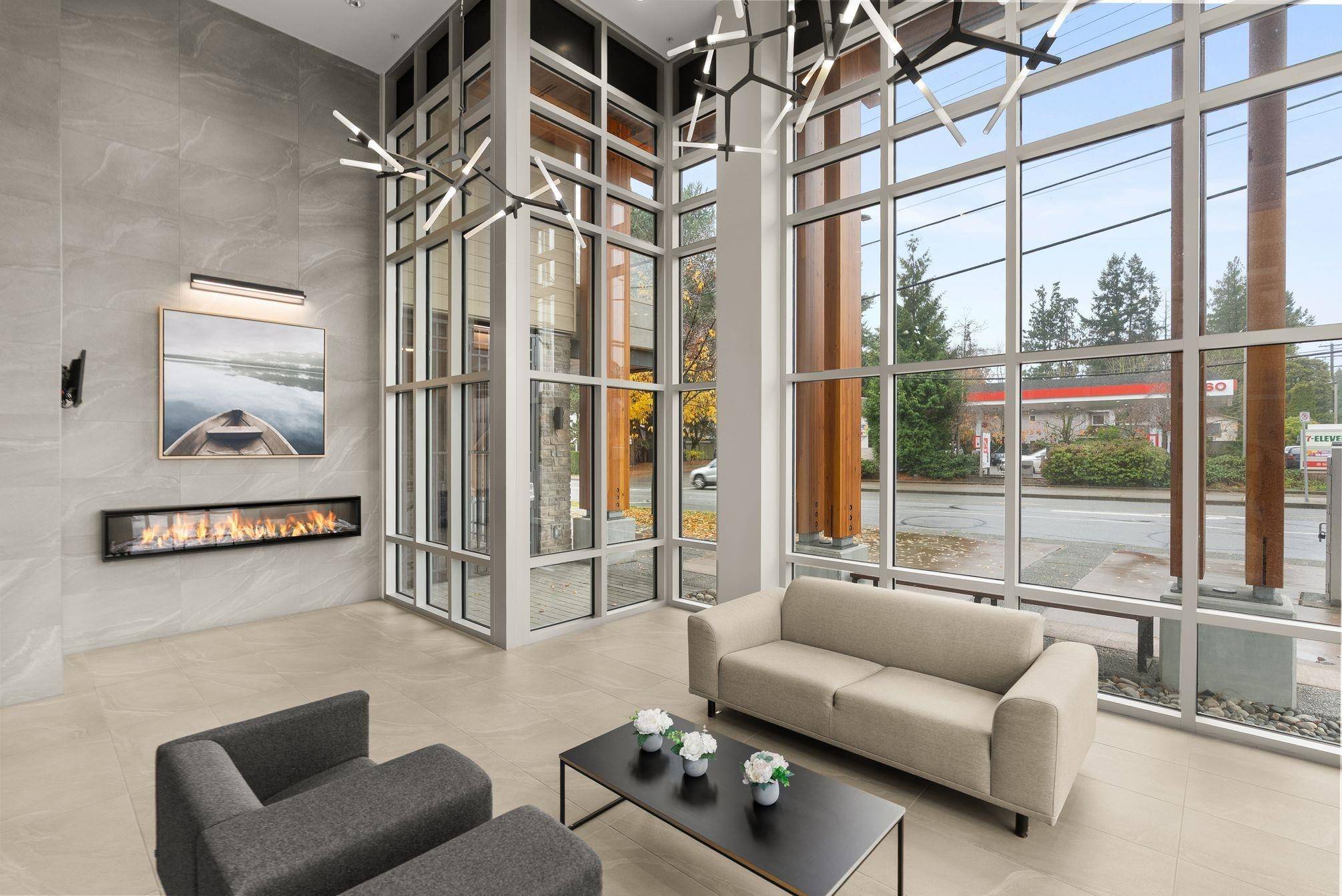 White Rock, BC V4B 3C3,14022 North Bluff RD #214