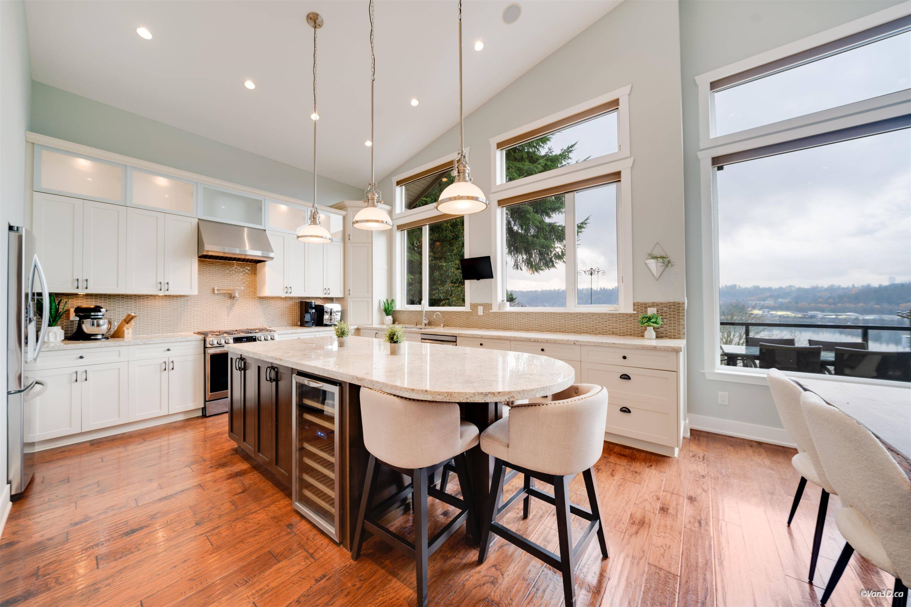 Port Moody, BC V3H 3V4,920 Barber ST