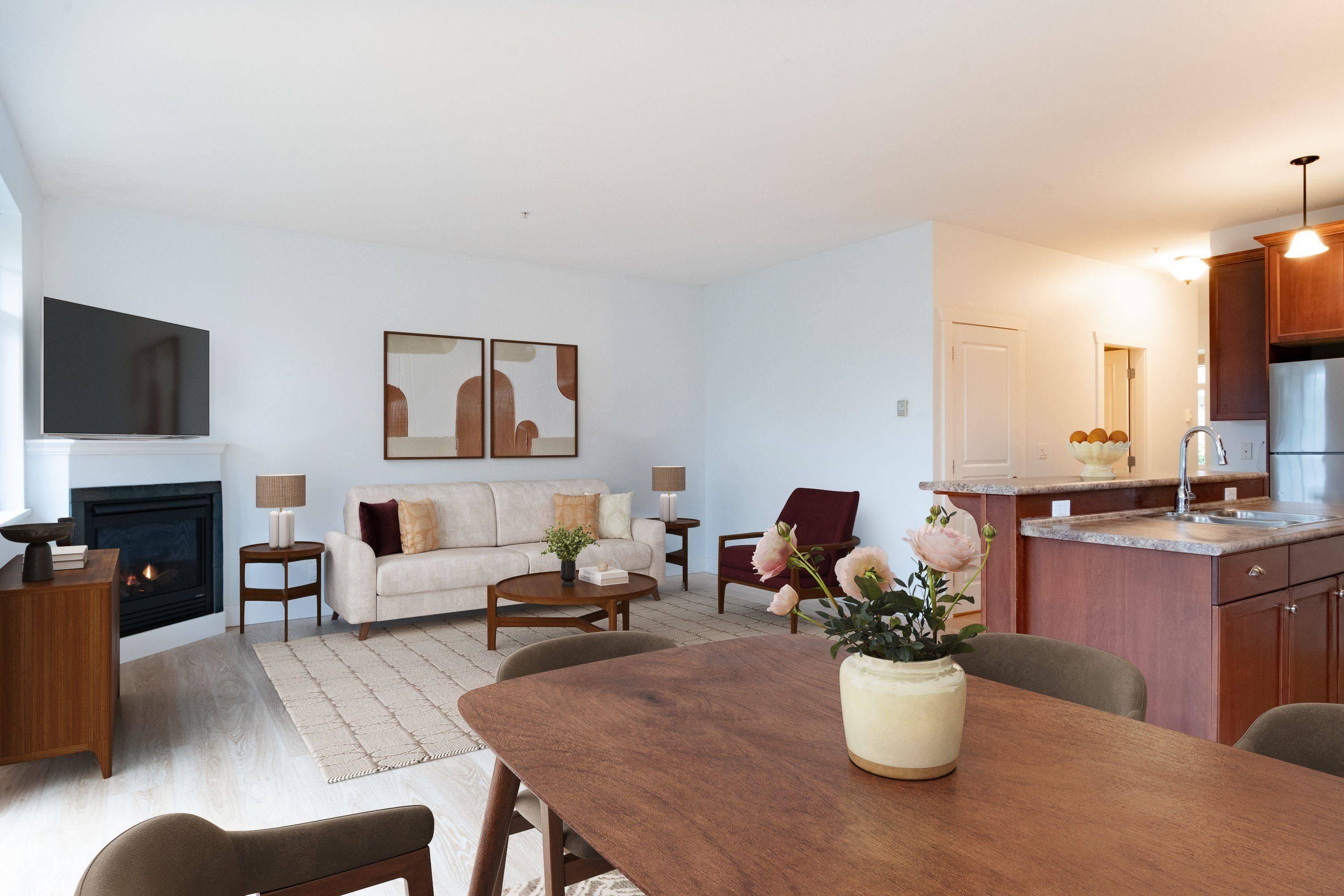 Gibsons, BC V0N 1V9,811 North RD #3