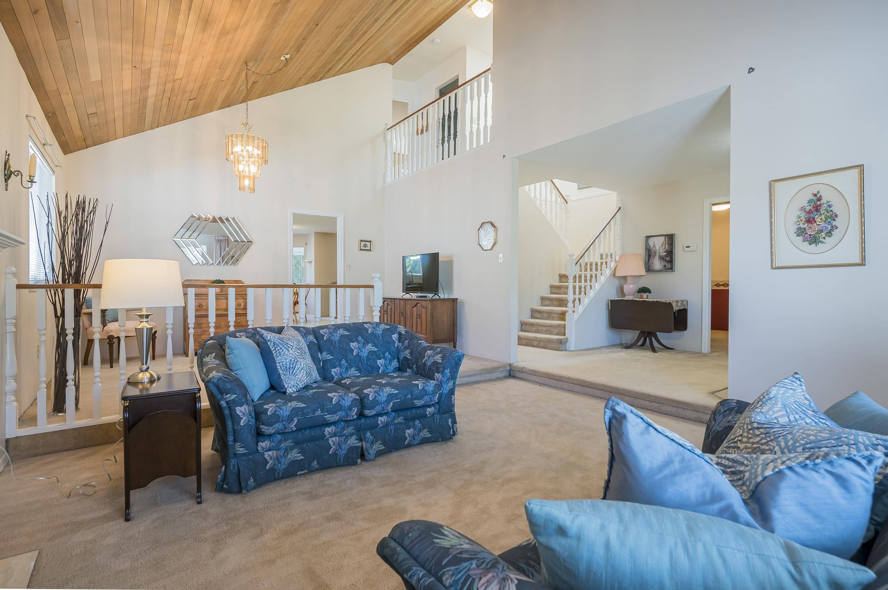 Surrey, BC V4N 3B3,9322 157 ST