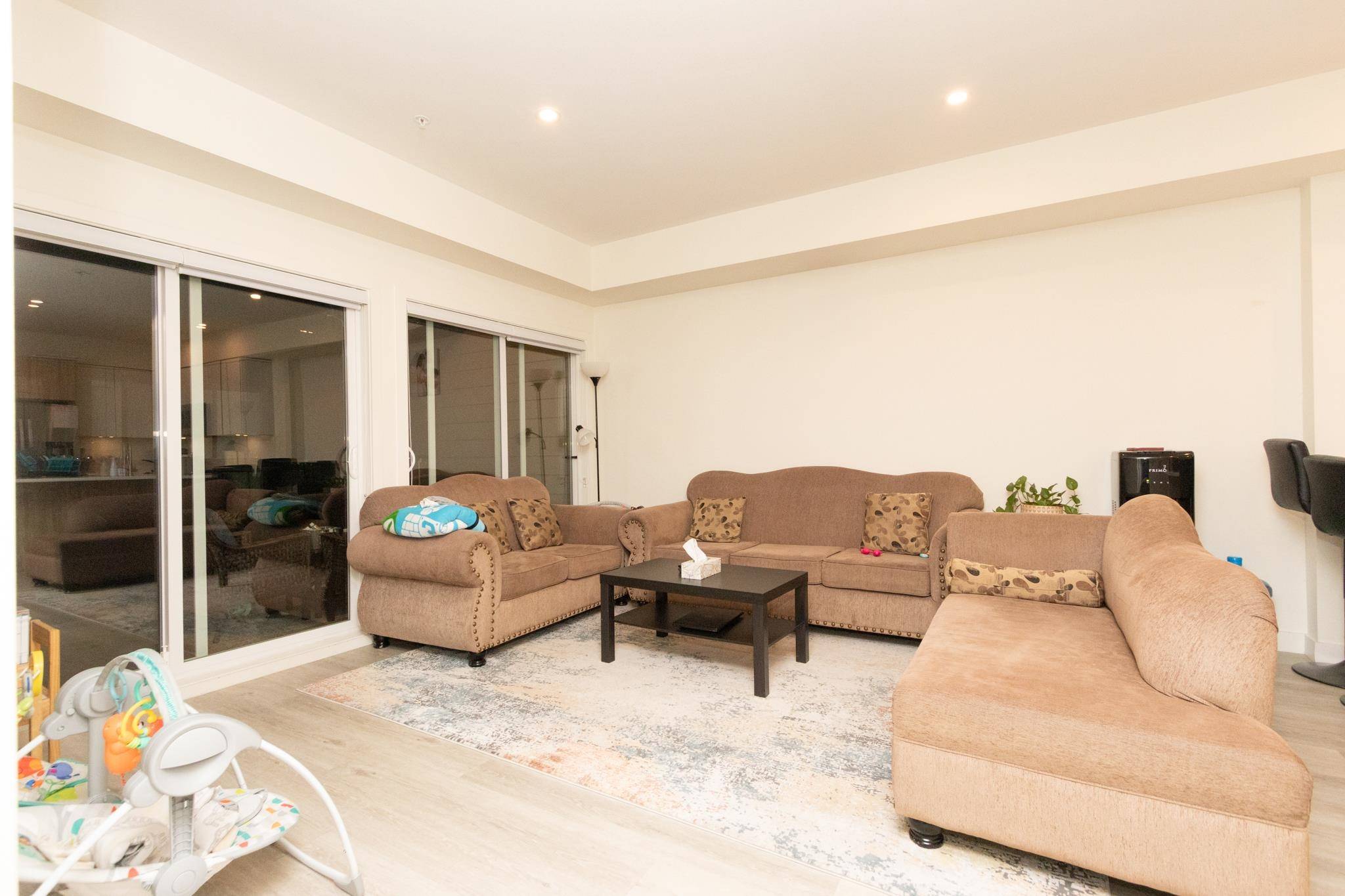 Abbotsford, BC V2T 3L6,2649 James ST #203