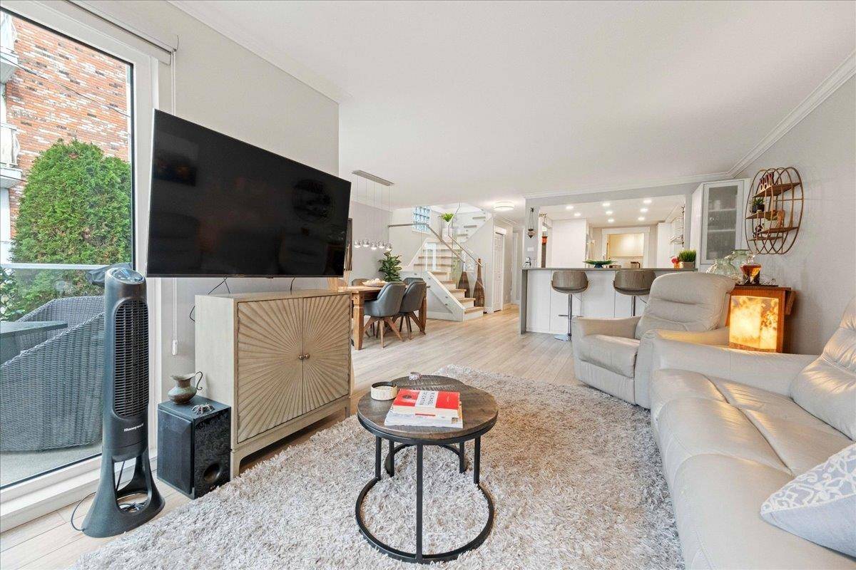 White Rock, BC V4B 3V4,1508 Blackwood ST #5