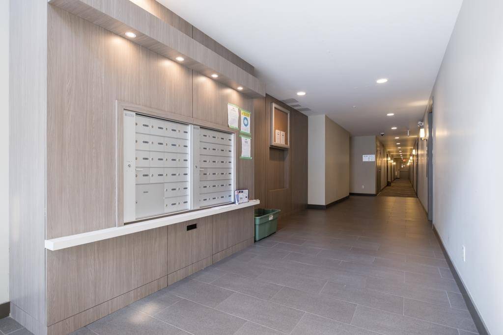 Burnaby, BC V5H 2W8,6533 Mckay AVE #112