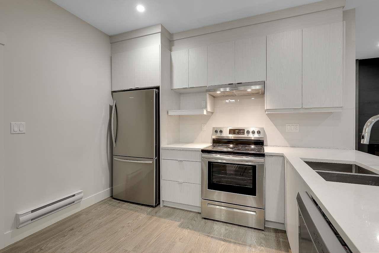 Surrey, BC V3R 0E3,11267 133 ST #16