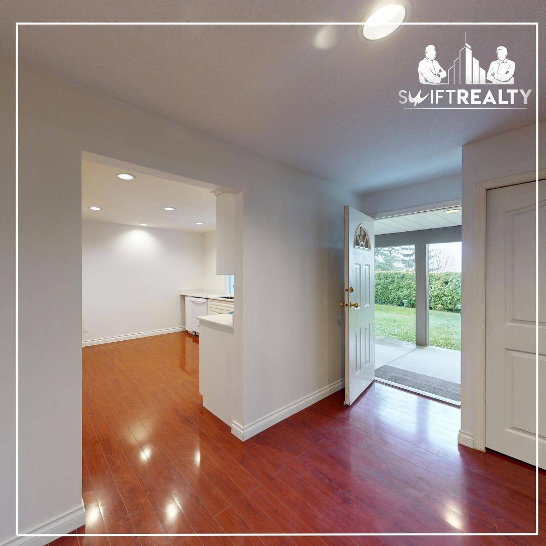 North Vancouver, BC V7K 3C7,3818 Michener WAY #GL