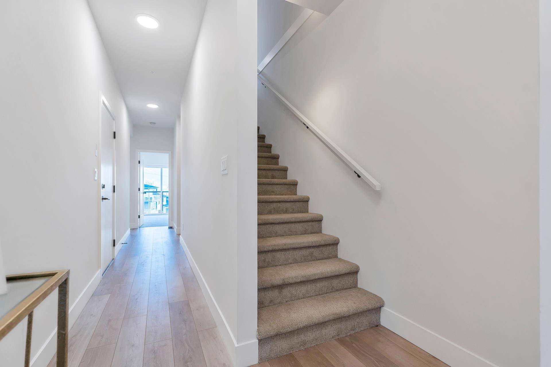 Chilliwack, BC V2R 4A1,43998 Chilliwack Mountain RD #26