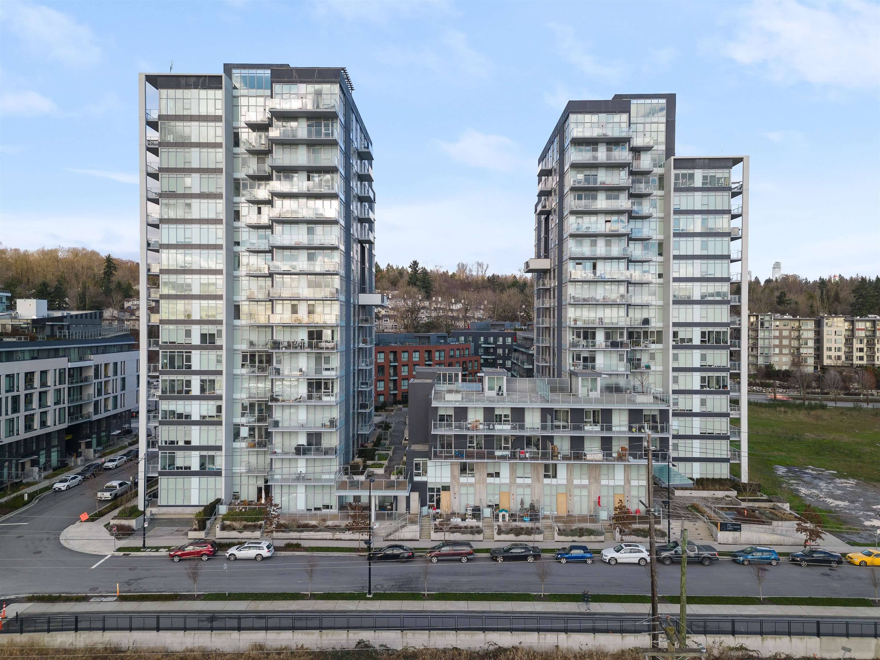 Vancouver, BC V5S 0H4,8570 Rivergrass DR #601